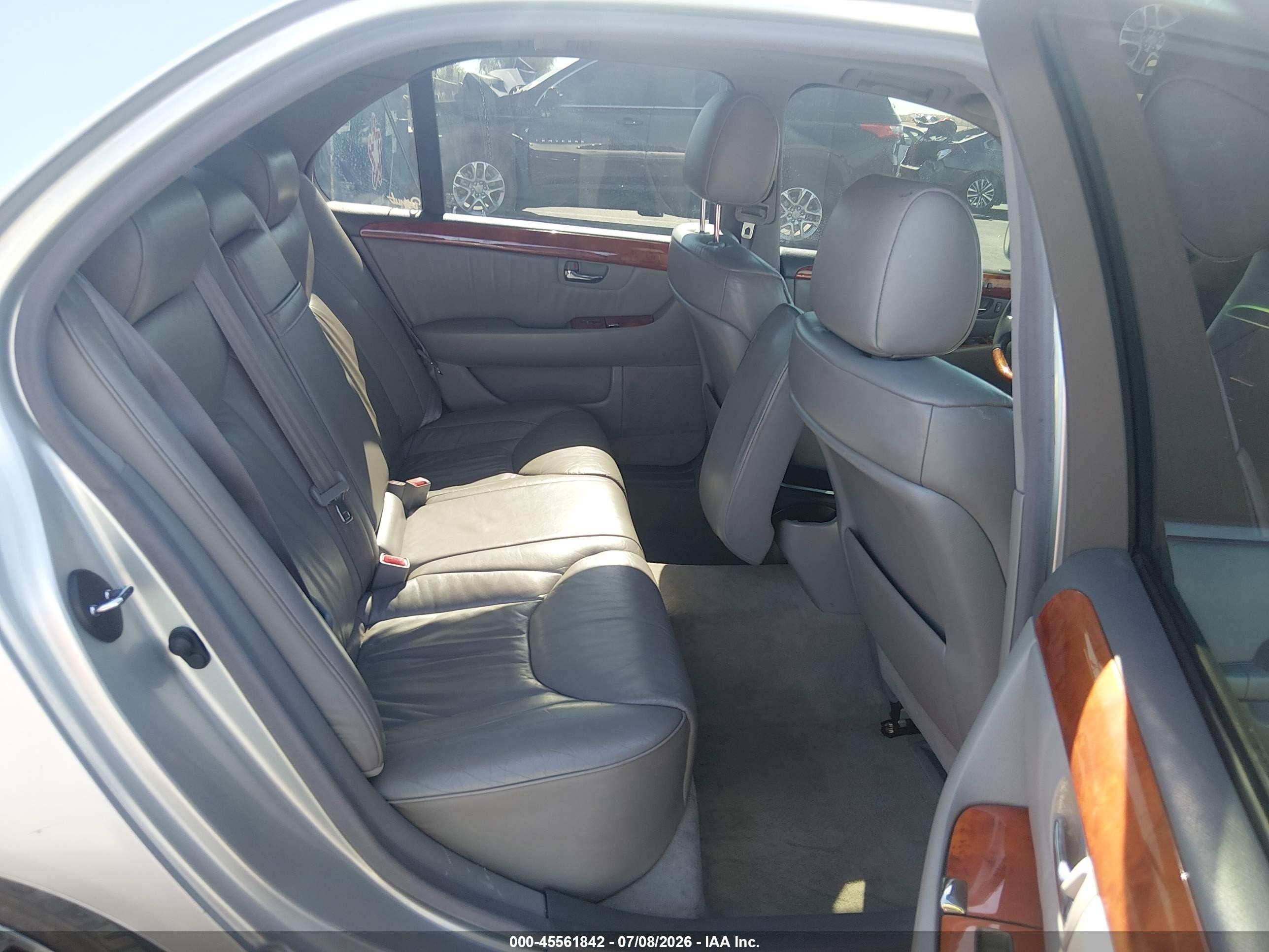 2002 Lexus Ls 430   Silver vin: JTHBN30F620060172