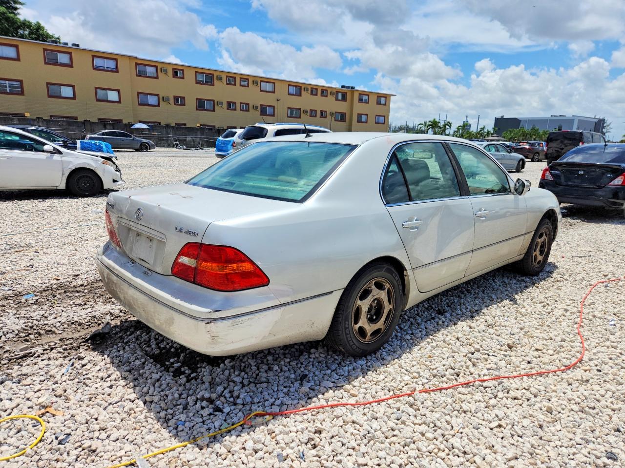2001 Lexus Ls 430 White vin: JTHBN30F710041273