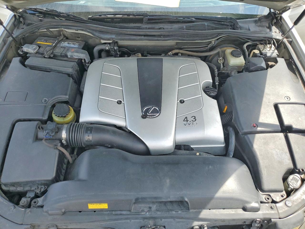 2002 Lexus Ls 430 Silver vin: JTHBN30F720054137