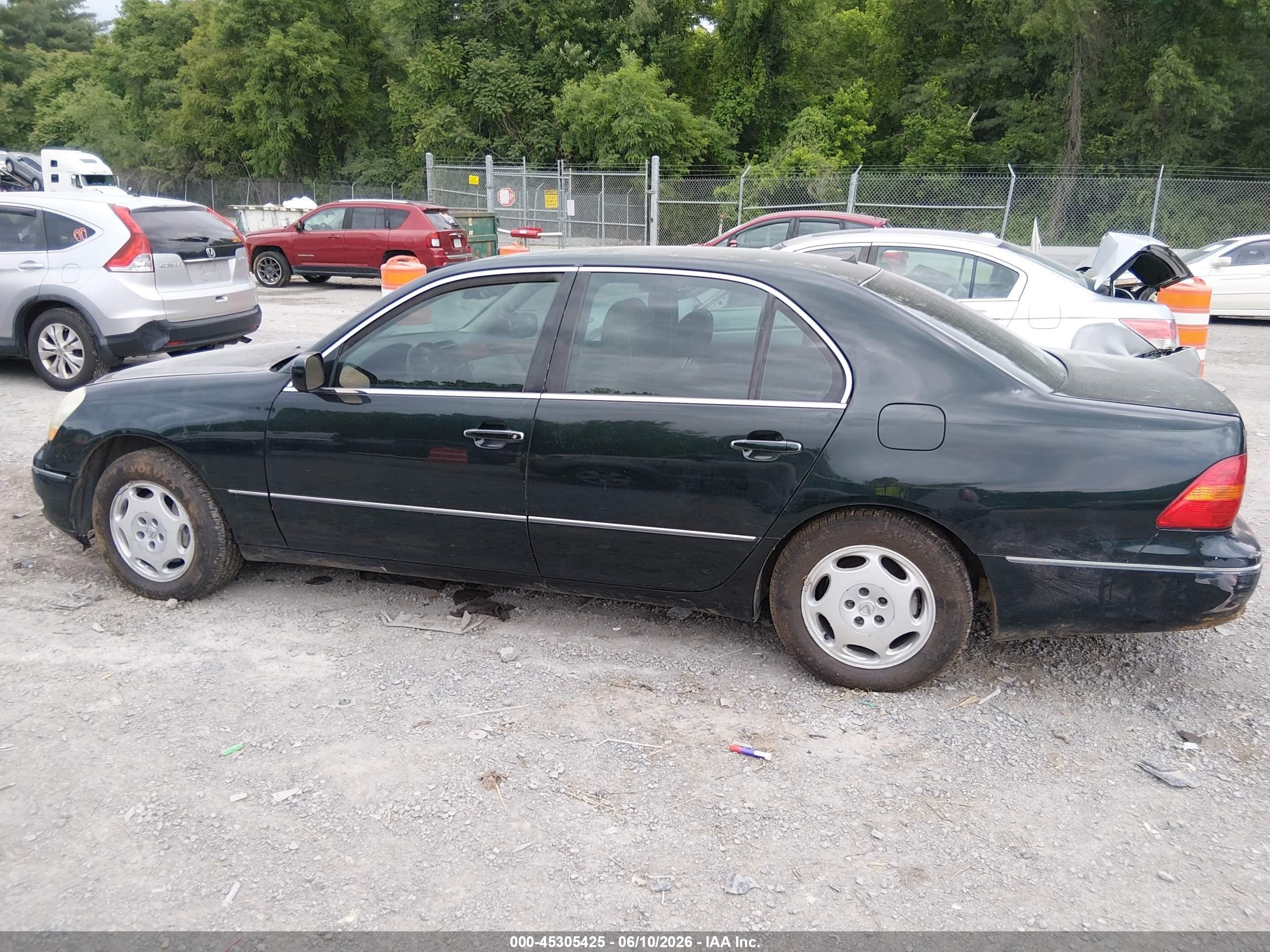 2001 Lexus Ls 430   Black vin: JTHBN30F810015944