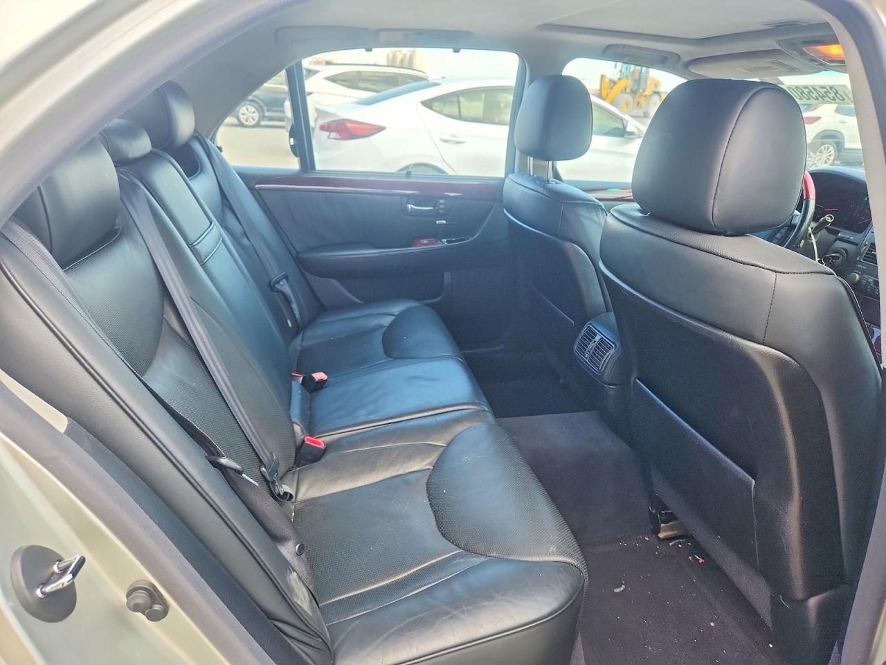 2001 Lexus Ls 430 Silver vin: JTHBN30F810041038