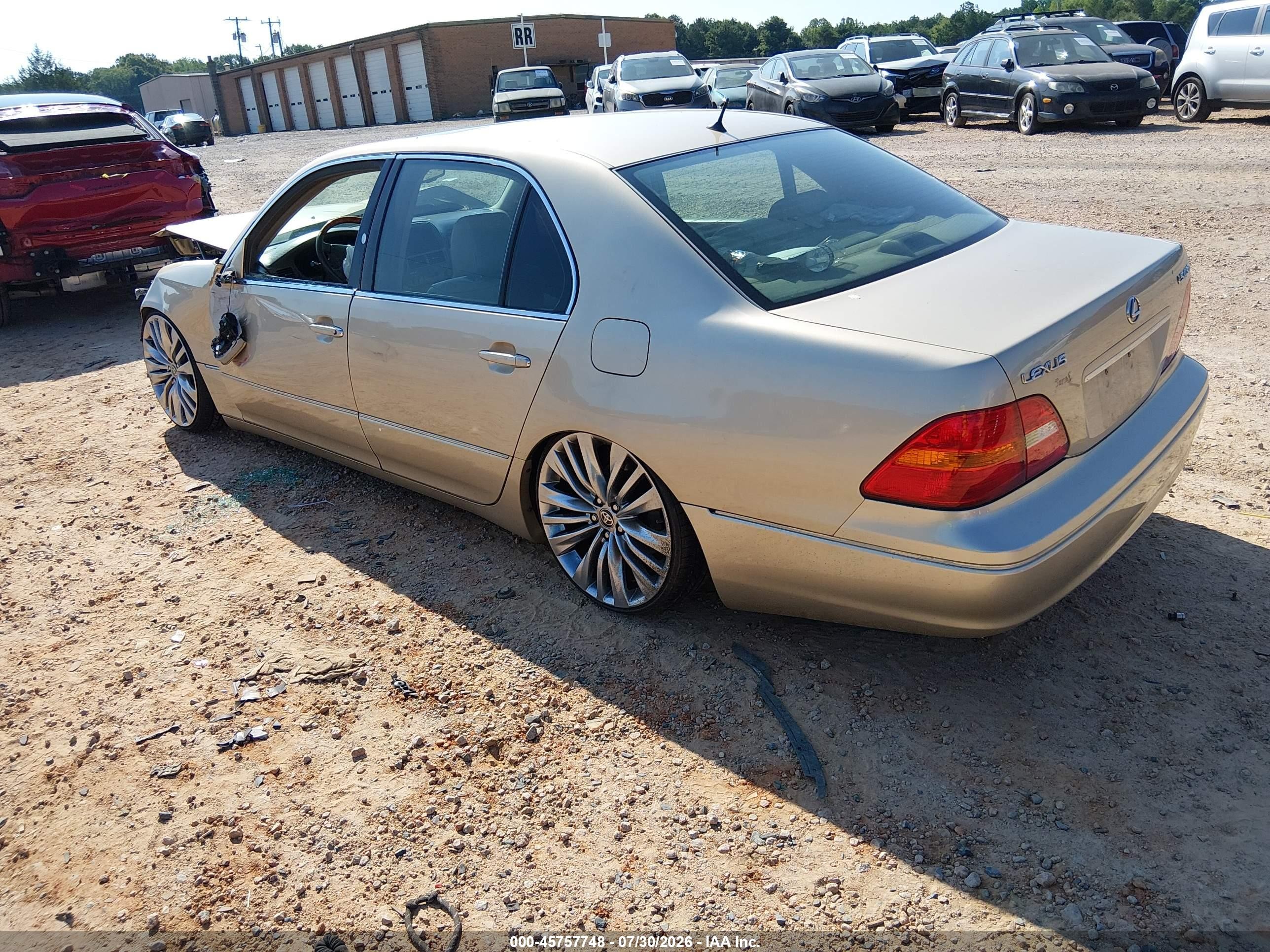 2002 Lexus Ls 430   Gold vin: JTHBN30F920063633