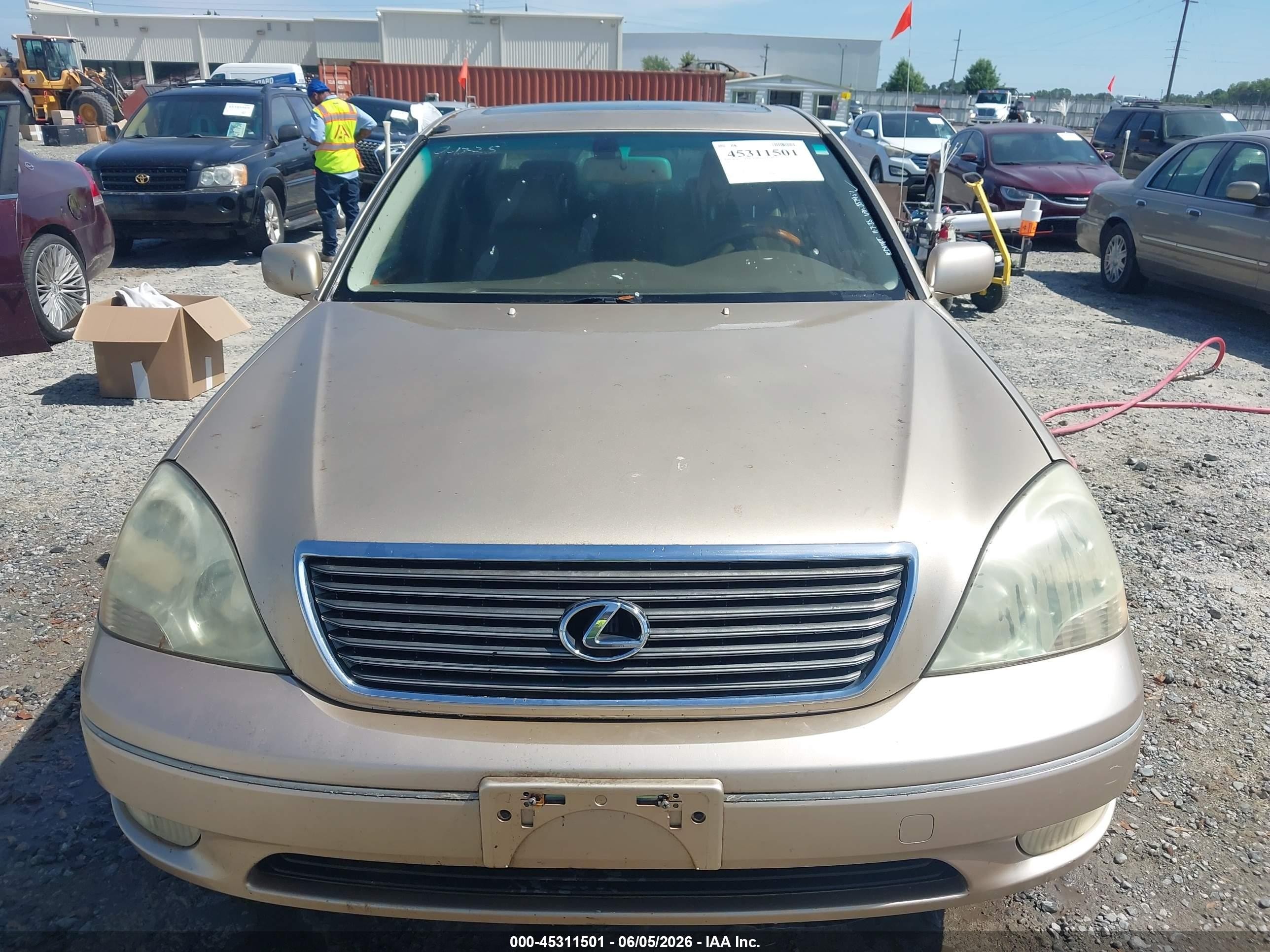 2001 Lexus Ls 430   Gold vin: JTHBN30FX10051957
