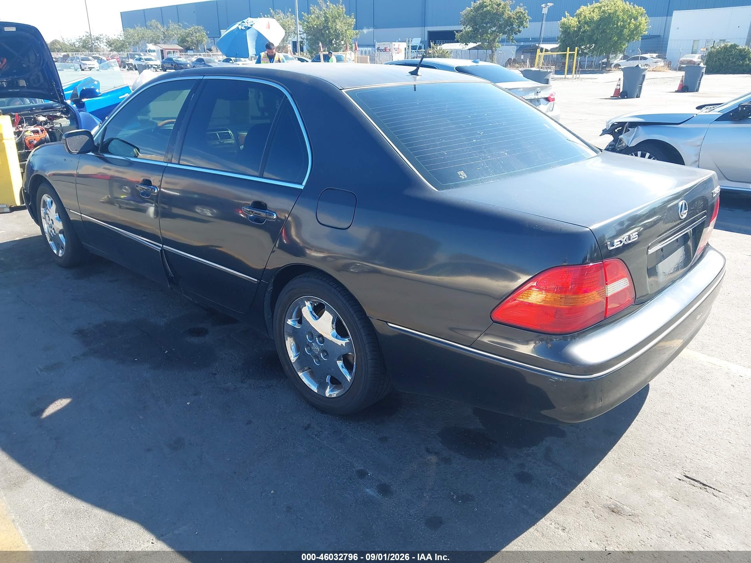 2002 Lexus Ls 430   Black vin: JTHBN30FX20065875