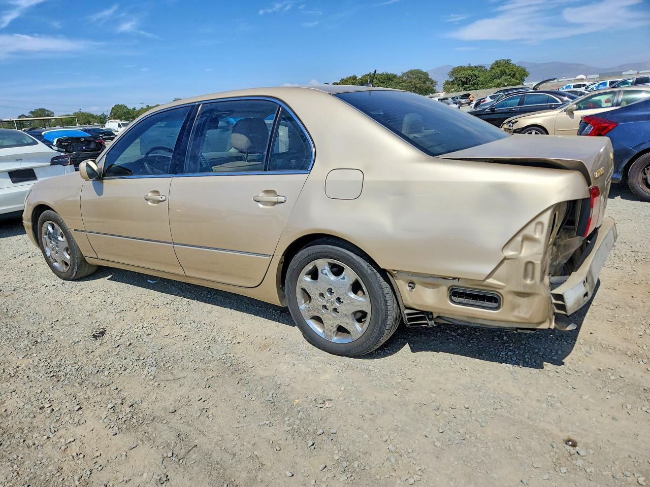 2002 Lexus Ls 430 Gold vin: JTHBN30FX20070784