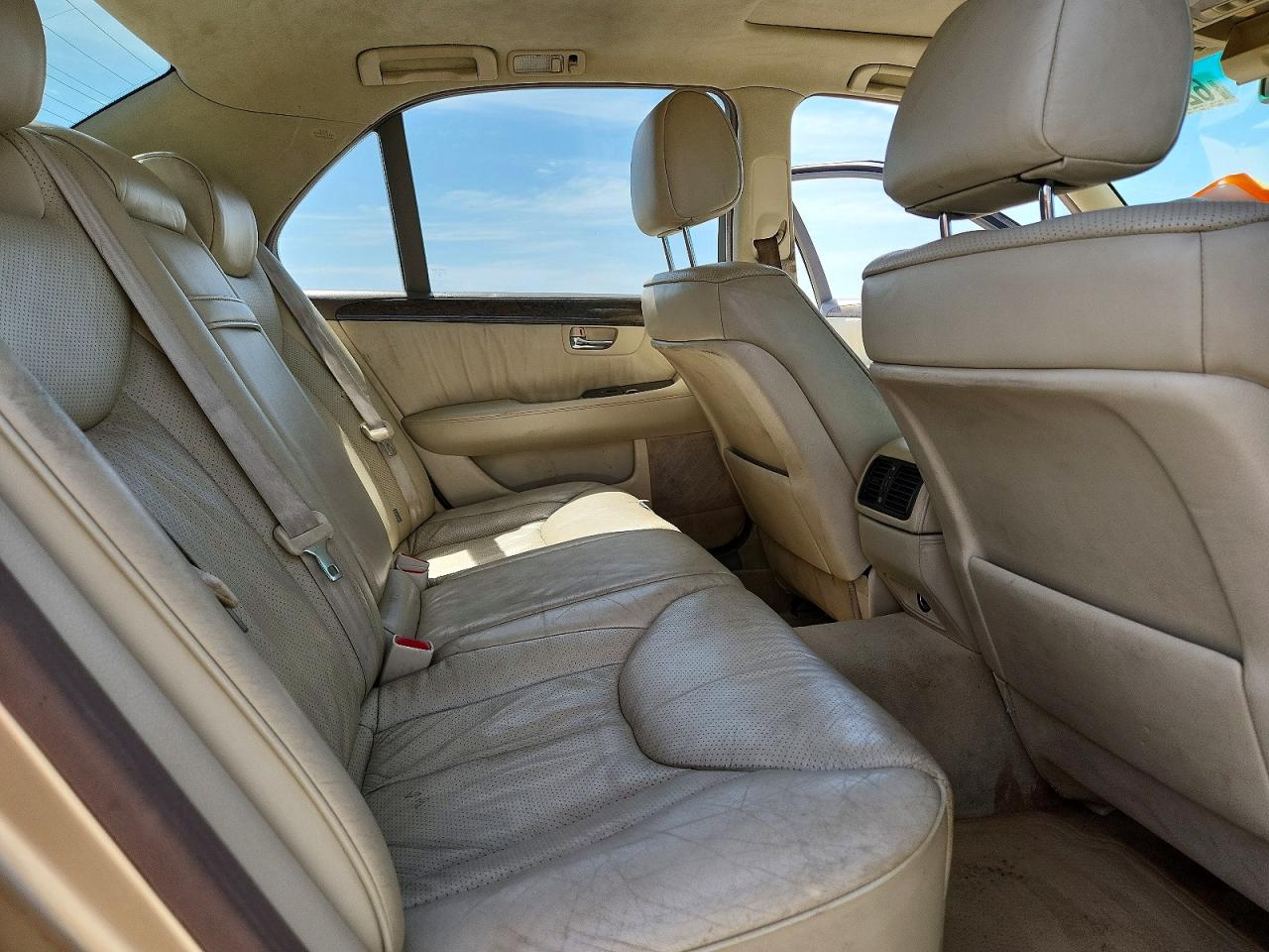 2002 Lexus Ls 430 Gold vin: JTHBN30FX20070784