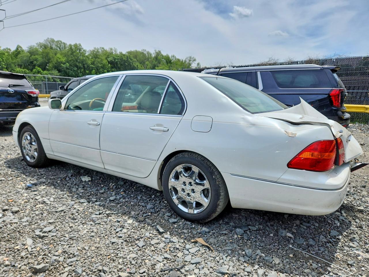 2003 Lexus Ls 430 White vin: JTHBN30FX30112985