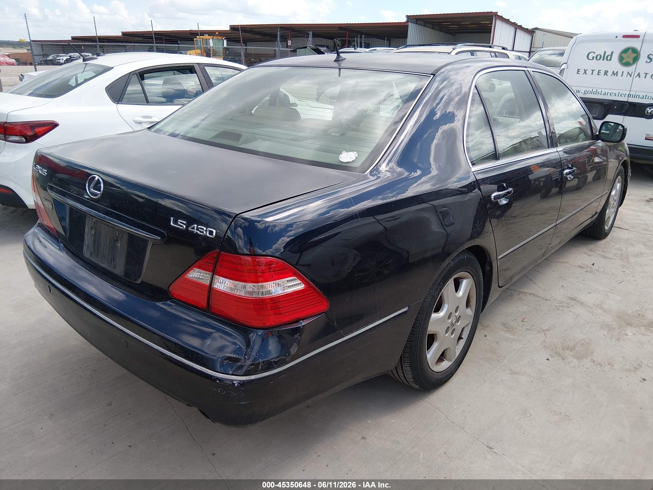 2004 Lexus Ls 430   Черный vin: JTHBN36F040131375