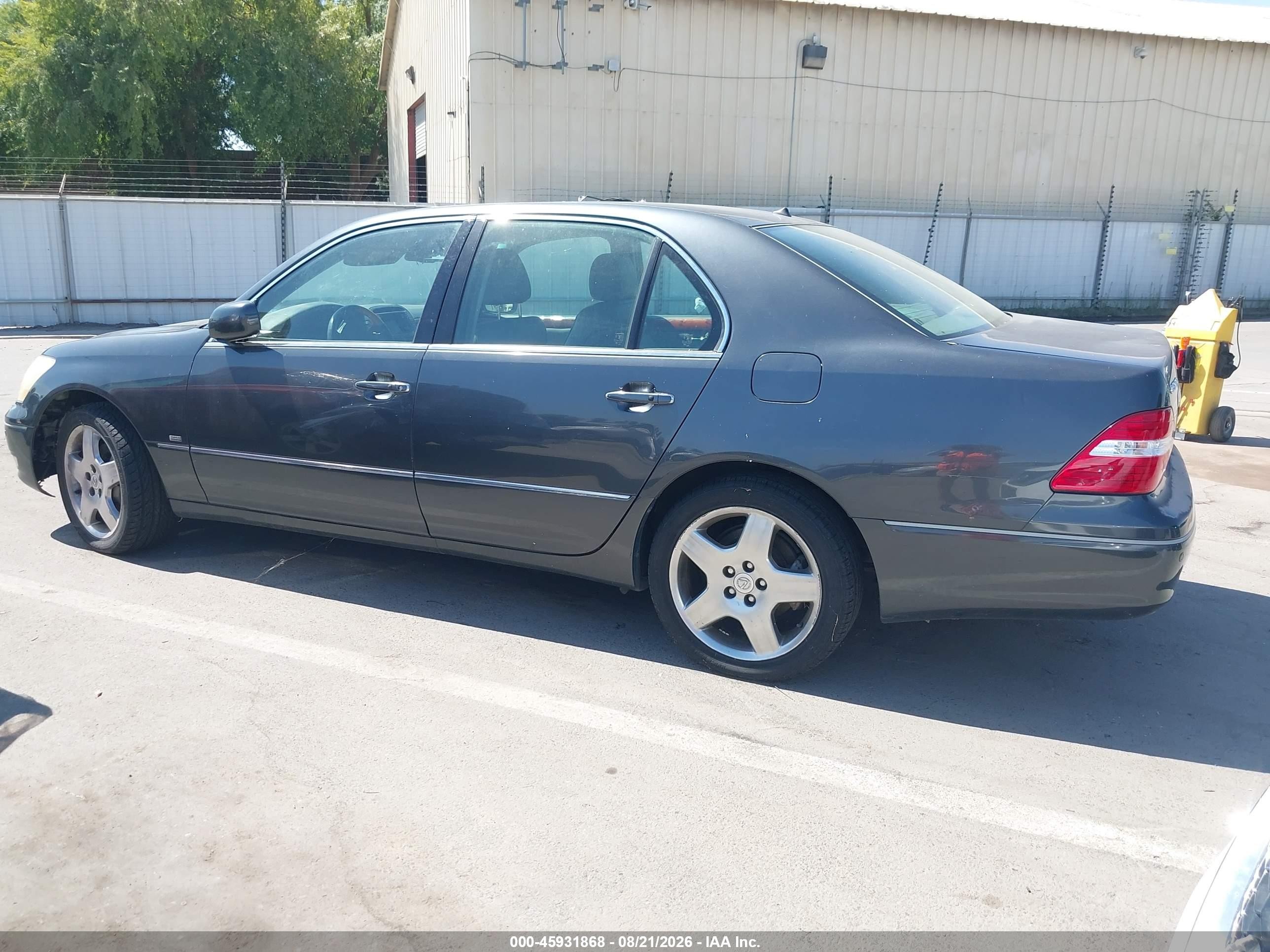 2004 Lexus Ls 430   Gray vin: JTHBN36F040146121