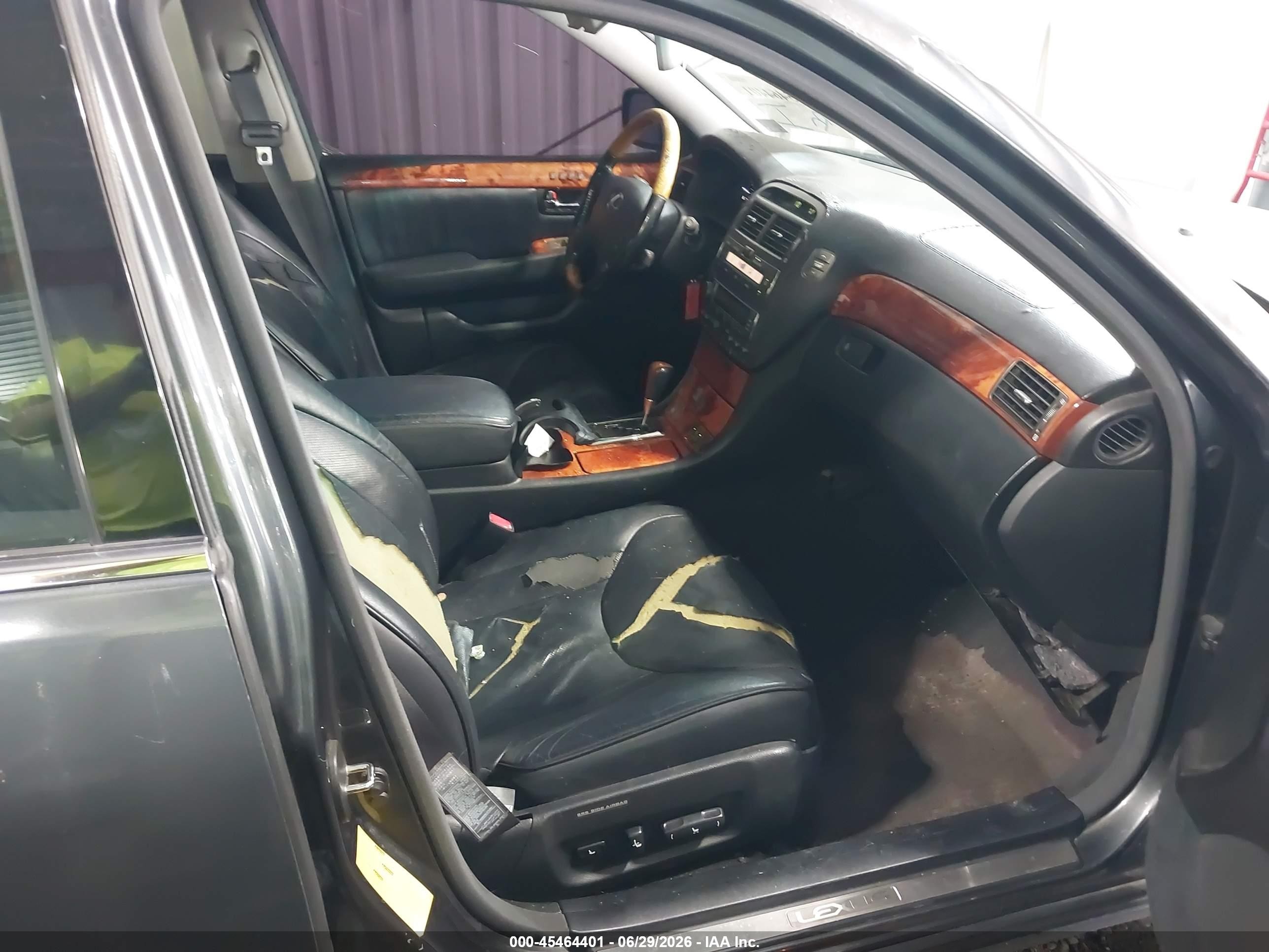 2004 Lexus Ls 430   Черный vin: JTHBN36F040173335