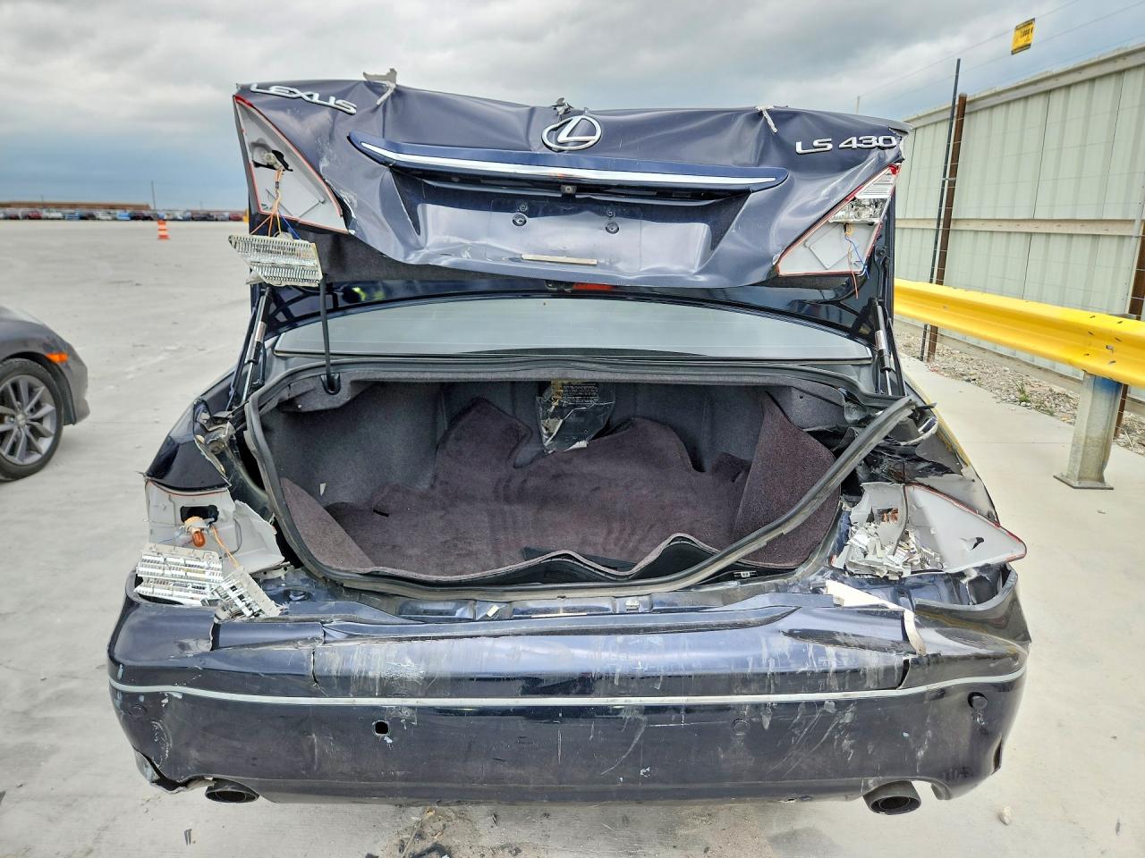 2006 Lexus Ls 430 Blue vin: JTHBN36F065049765