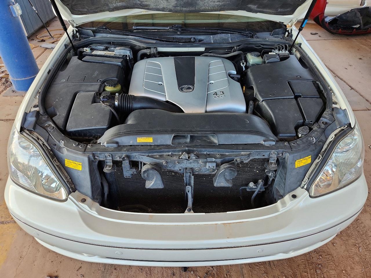 2004 Lexus Ls 430 White vin: JTHBN36F140134589