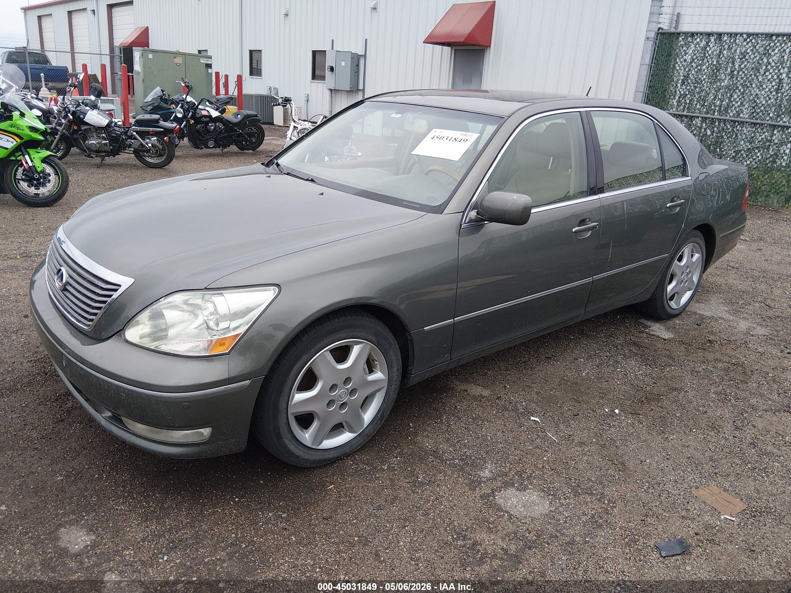 2004 Lexus Ls 430   Green vin: JTHBN36F140163655