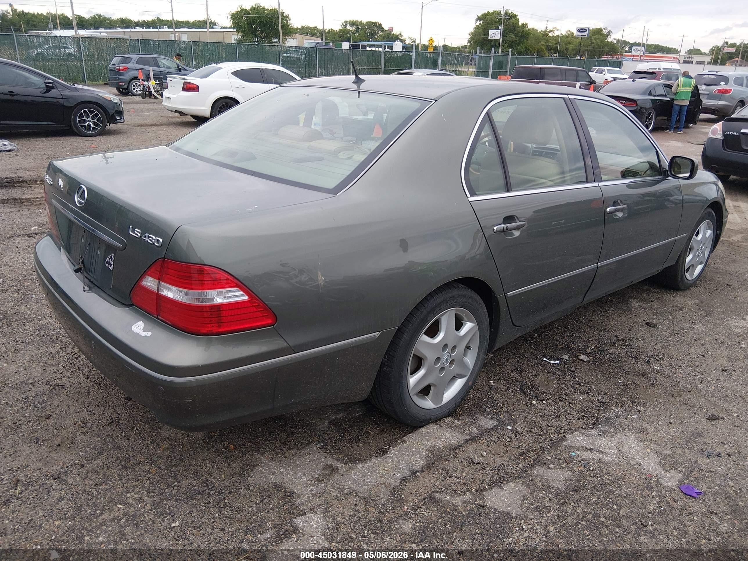 2004 Lexus Ls 430   Green vin: JTHBN36F140163655