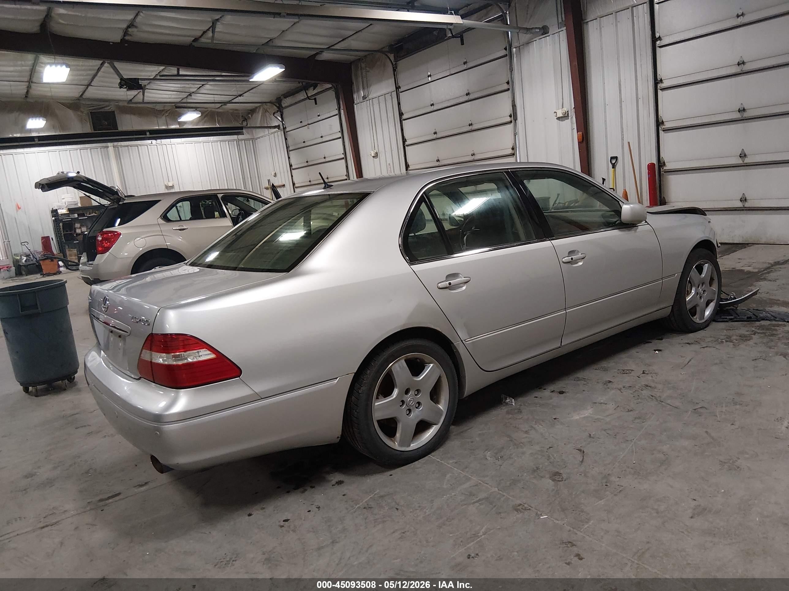 2005 Lexus Ls 430   Gray vin: JTHBN36F155009211