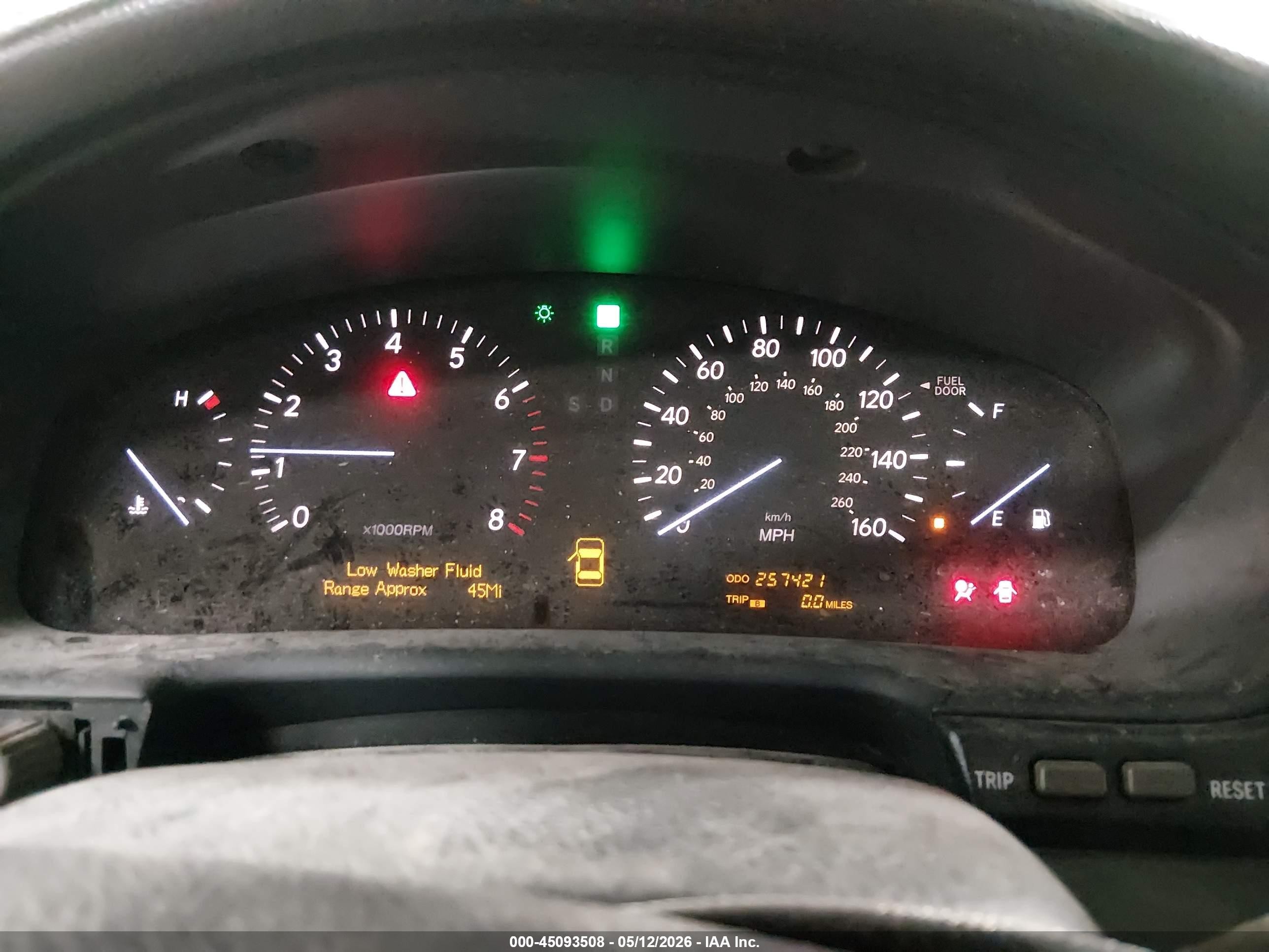 2005 Lexus Ls 430   Gray vin: JTHBN36F155009211
