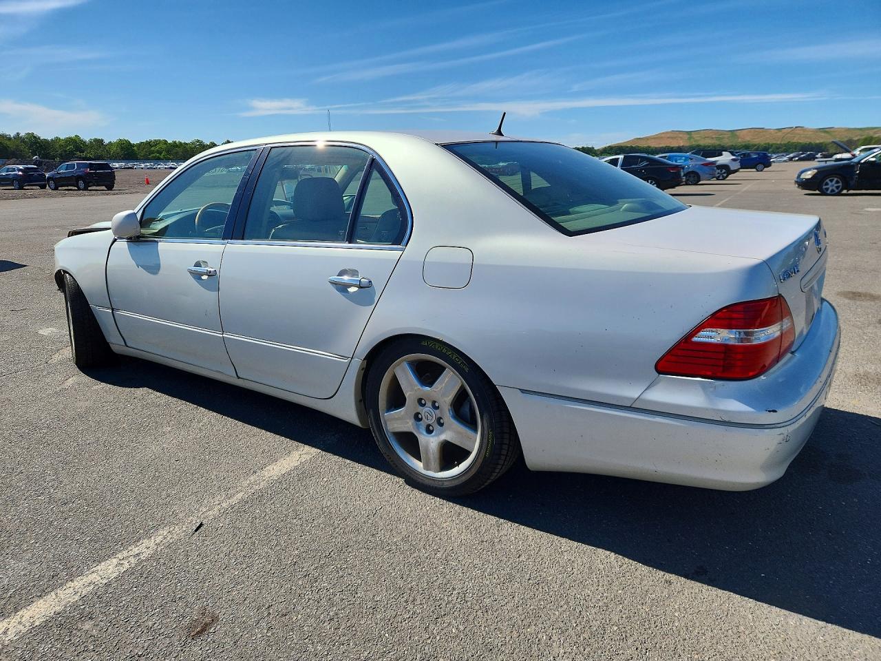 2005 Lexus Ls 430 White vin: JTHBN36F155016501