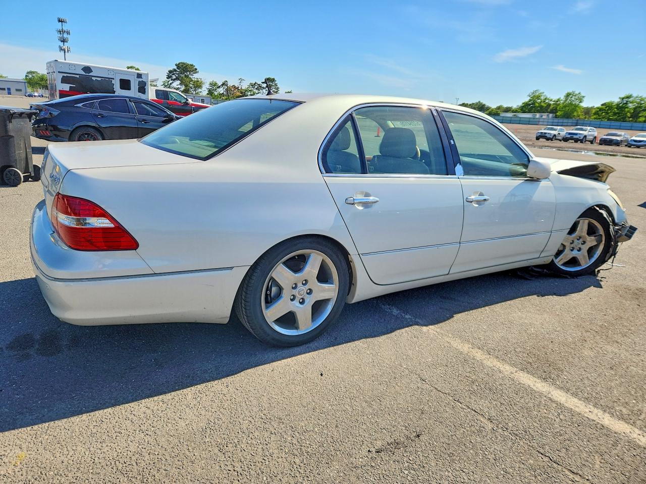 2005 Lexus Ls 430 White vin: JTHBN36F155016501