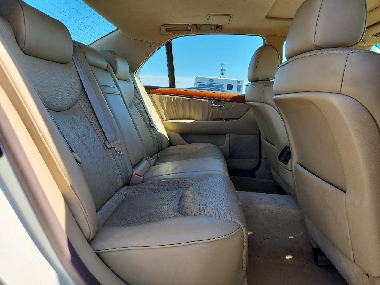 2005 Lexus Ls 430 White vin: JTHBN36F155016501