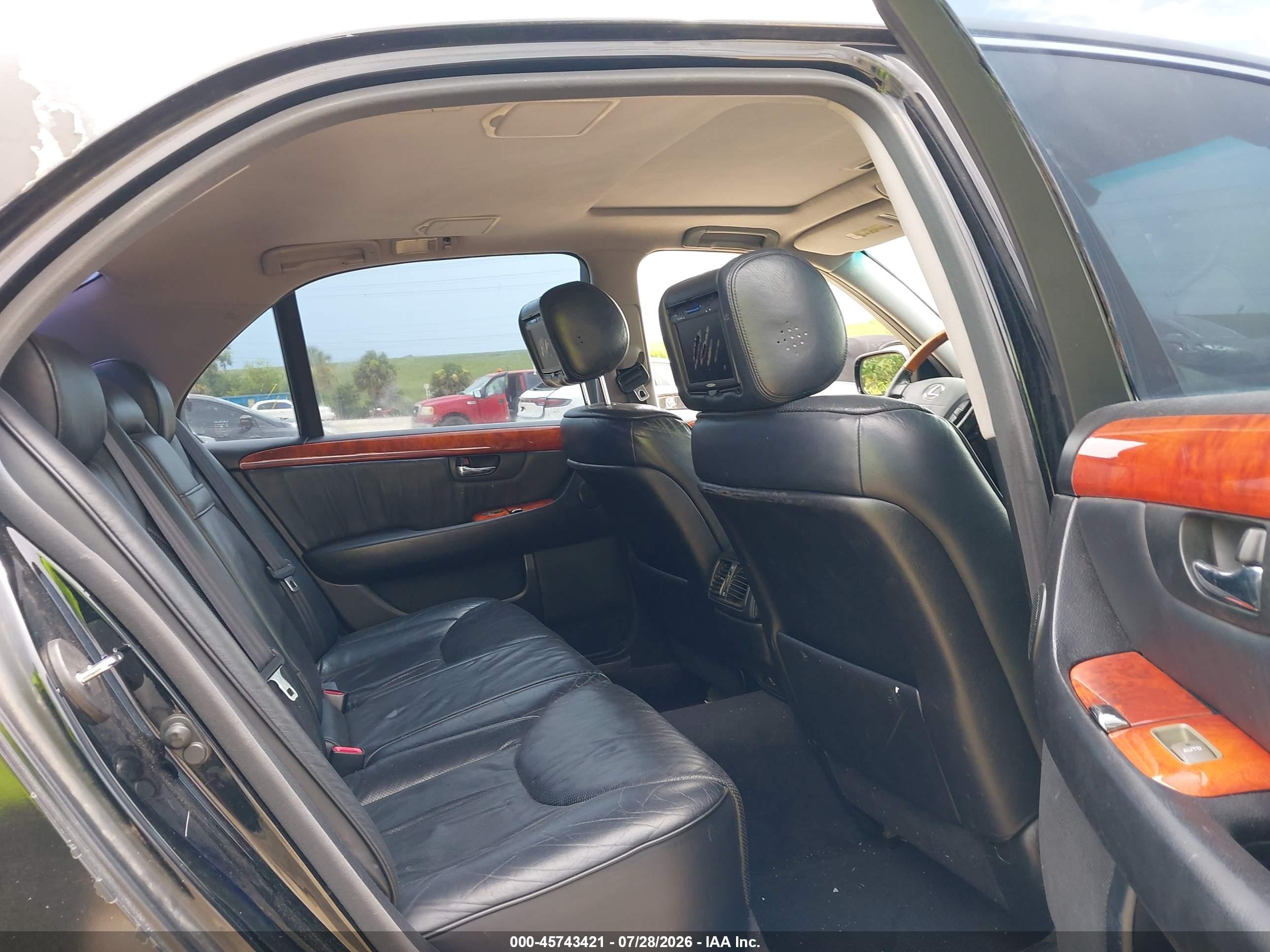 2004 Lexus Ls 430   Black vin: JTHBN36F240125433