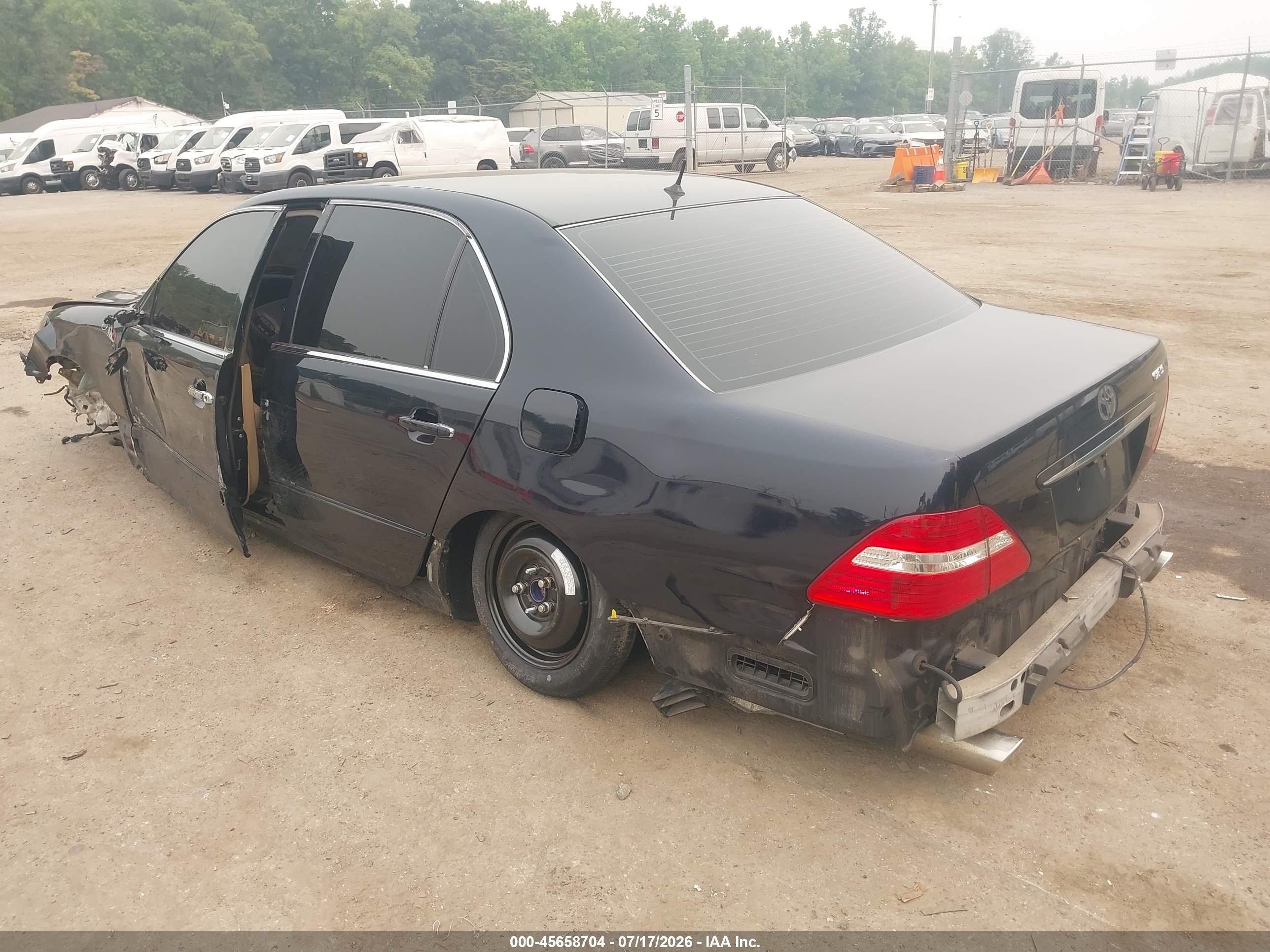 2004 Lexus Ls 430   Черный vin: JTHBN36F340138708