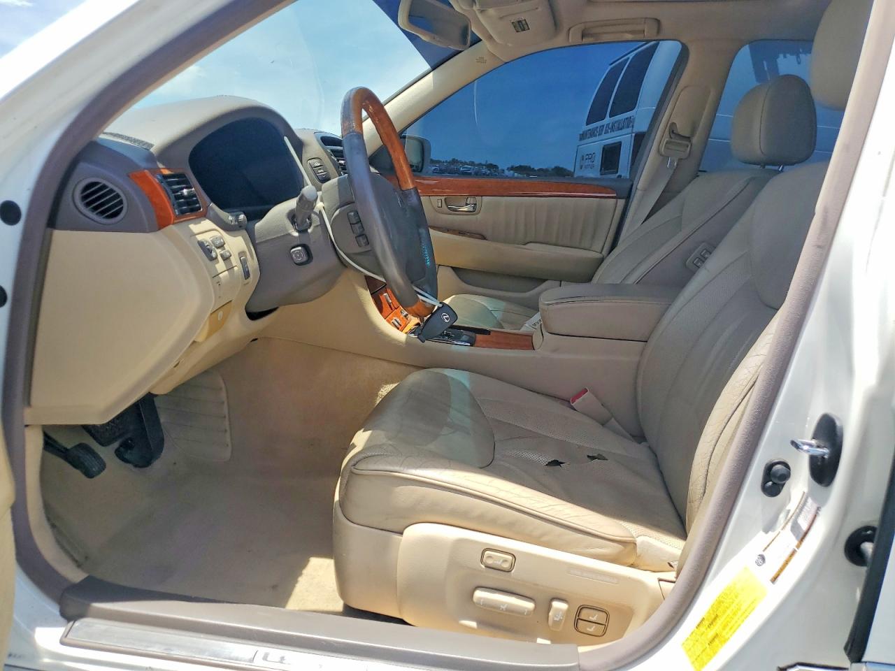 2005 Lexus Ls 430 White vin: JTHBN36F355017732