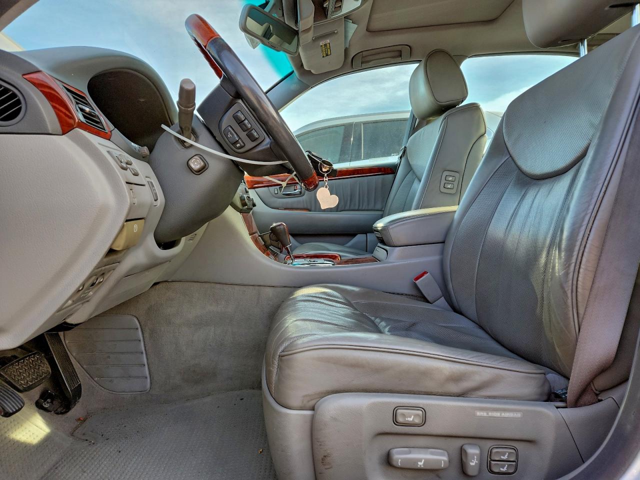 2004 Lexus Ls 430 Silver vin: JTHBN36F440162063