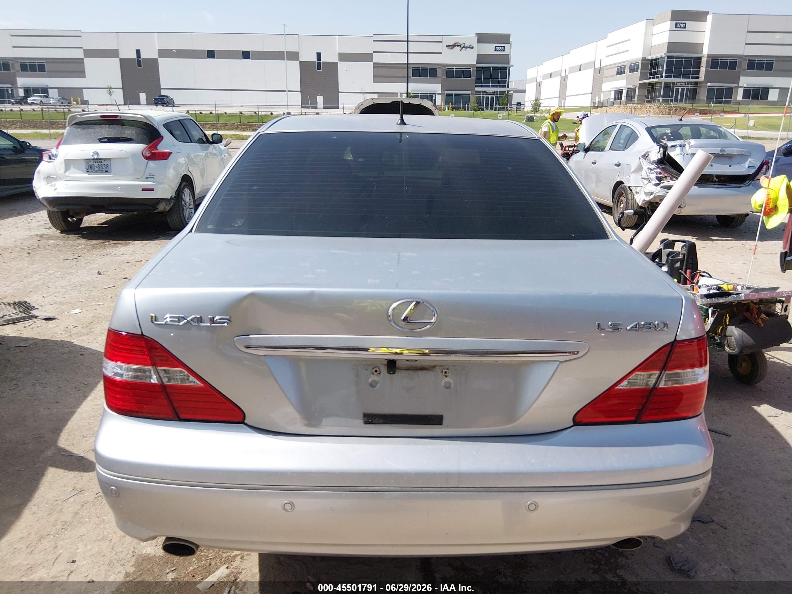 2004 Lexus Ls 430   Silver vin: JTHBN36F540126365