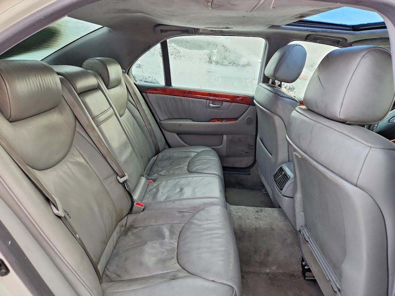 2004 Lexus Ls 430 Base Белый vin: JTHBN36F640130103