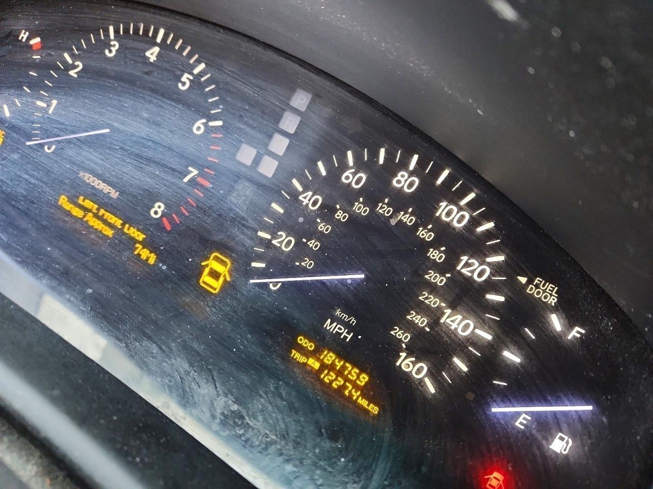2004 Lexus Ls 430 Base Белый vin: JTHBN36F640130103