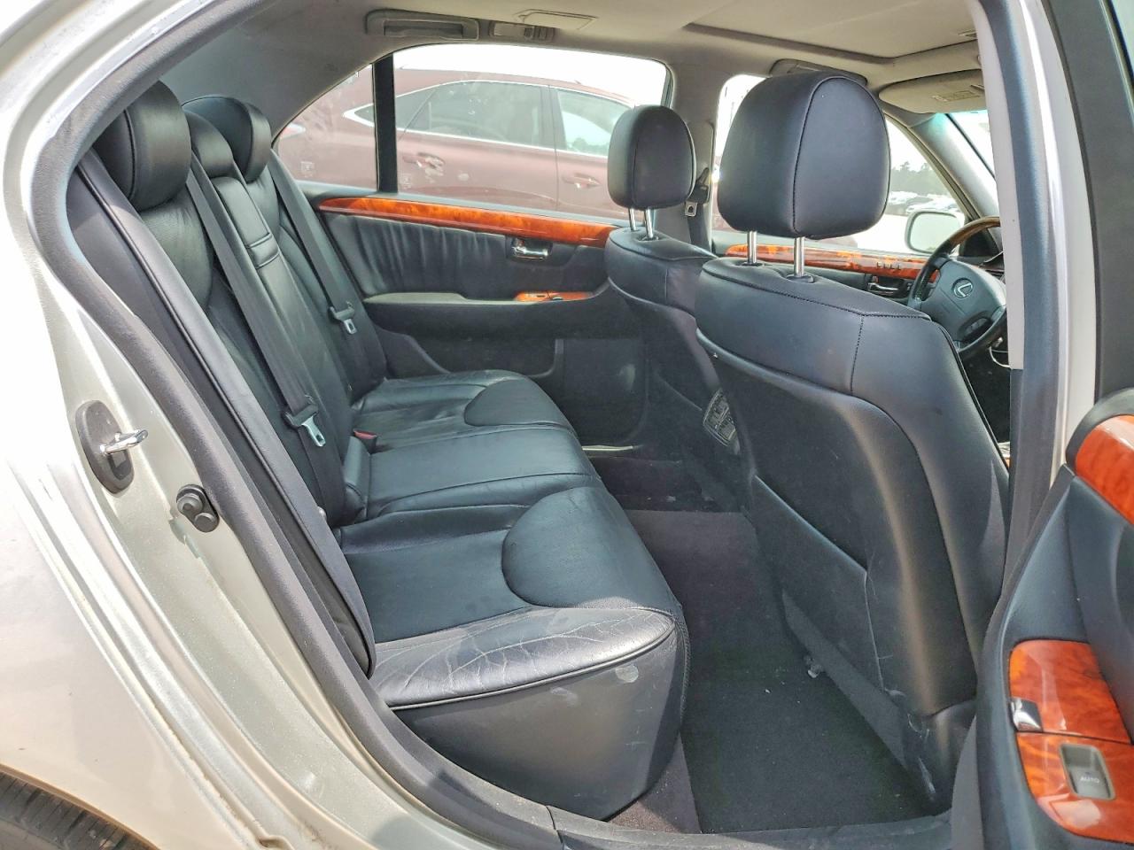 2005 Lexus Ls 430 Silver vin: JTHBN36F655020723