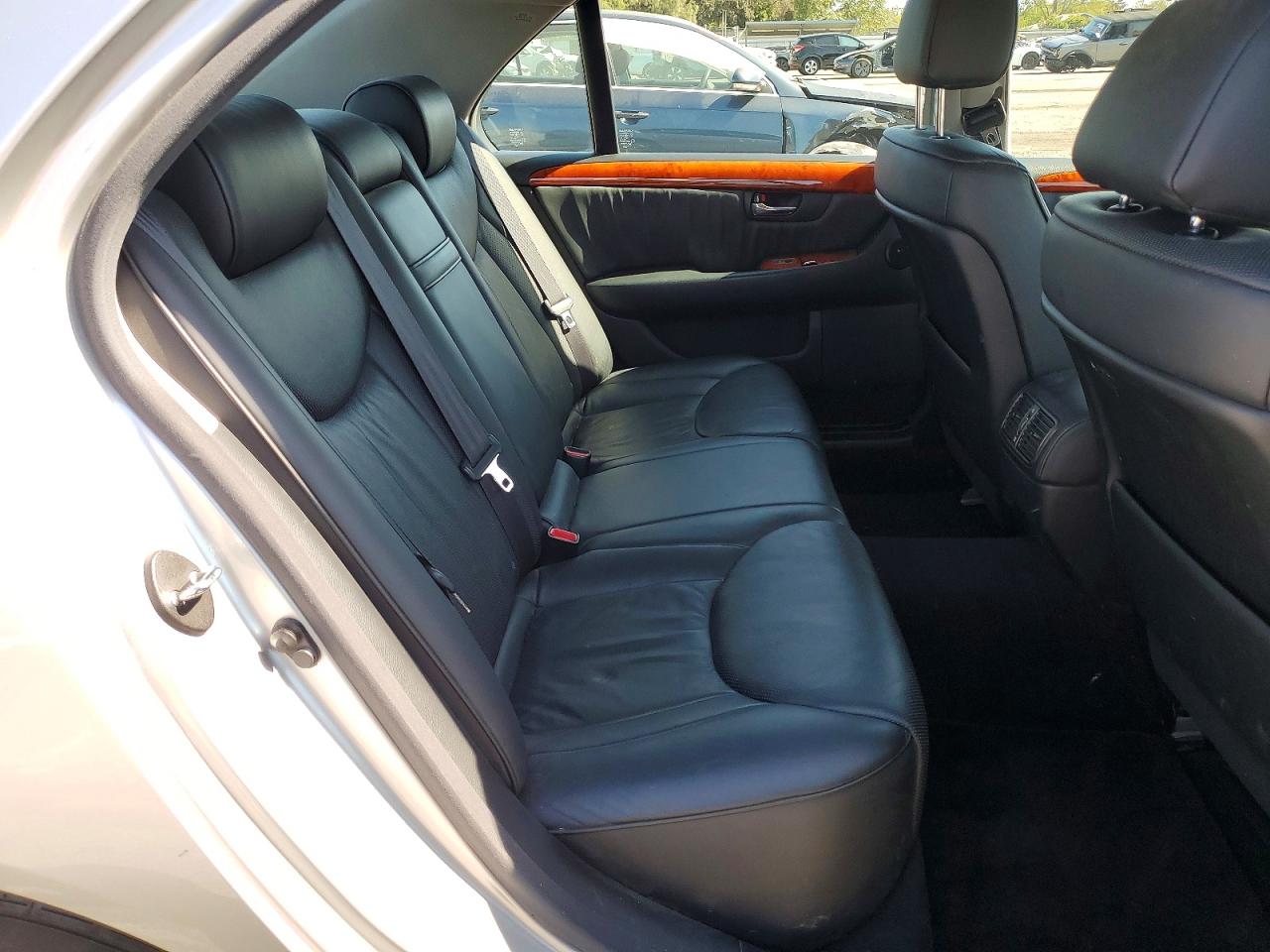 2004 Lexus Ls 430 Серебряный vin: JTHBN36F840134508