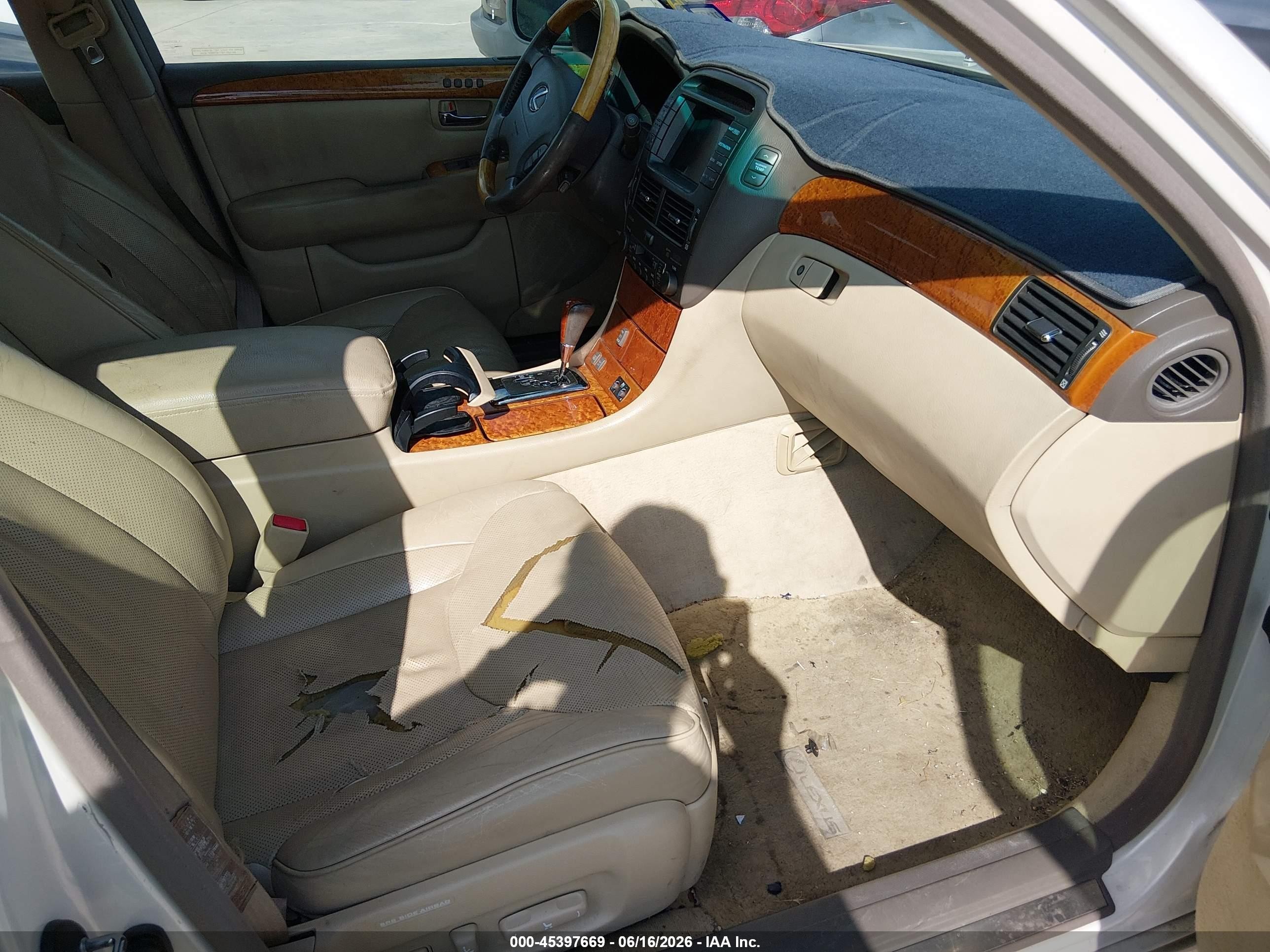 2004 Lexus Ls 430 Champagne vin: JTHBN36F940136865