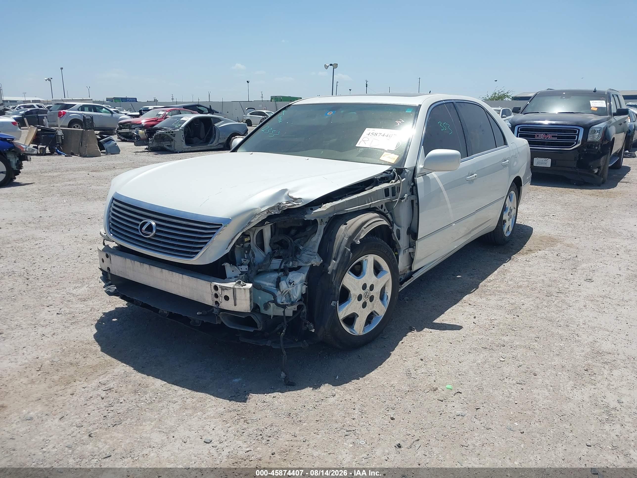 2004 Lexus Ls 430   White vin: JTHBN36F940141872