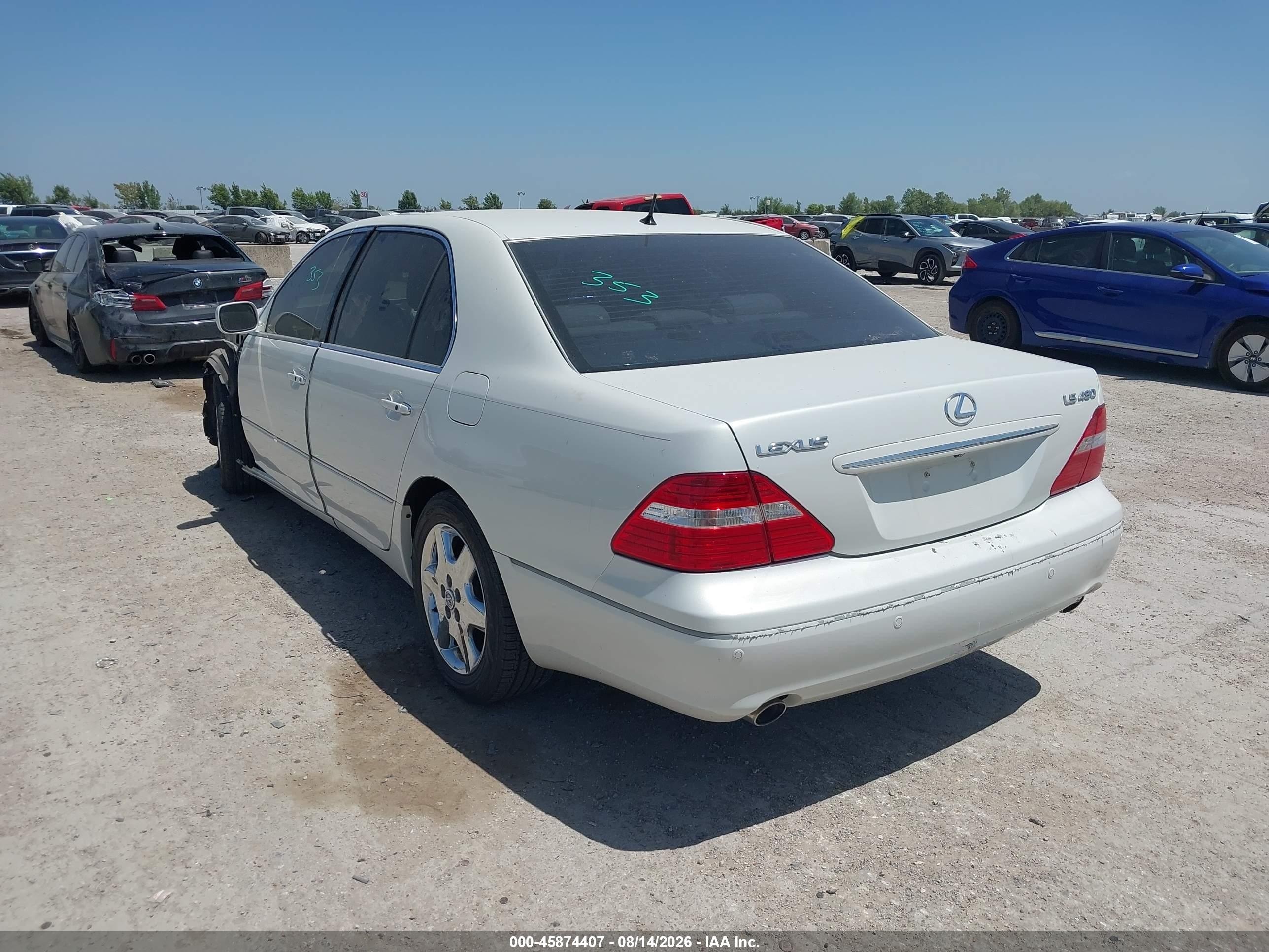 2004 Lexus Ls 430   White vin: JTHBN36F940141872