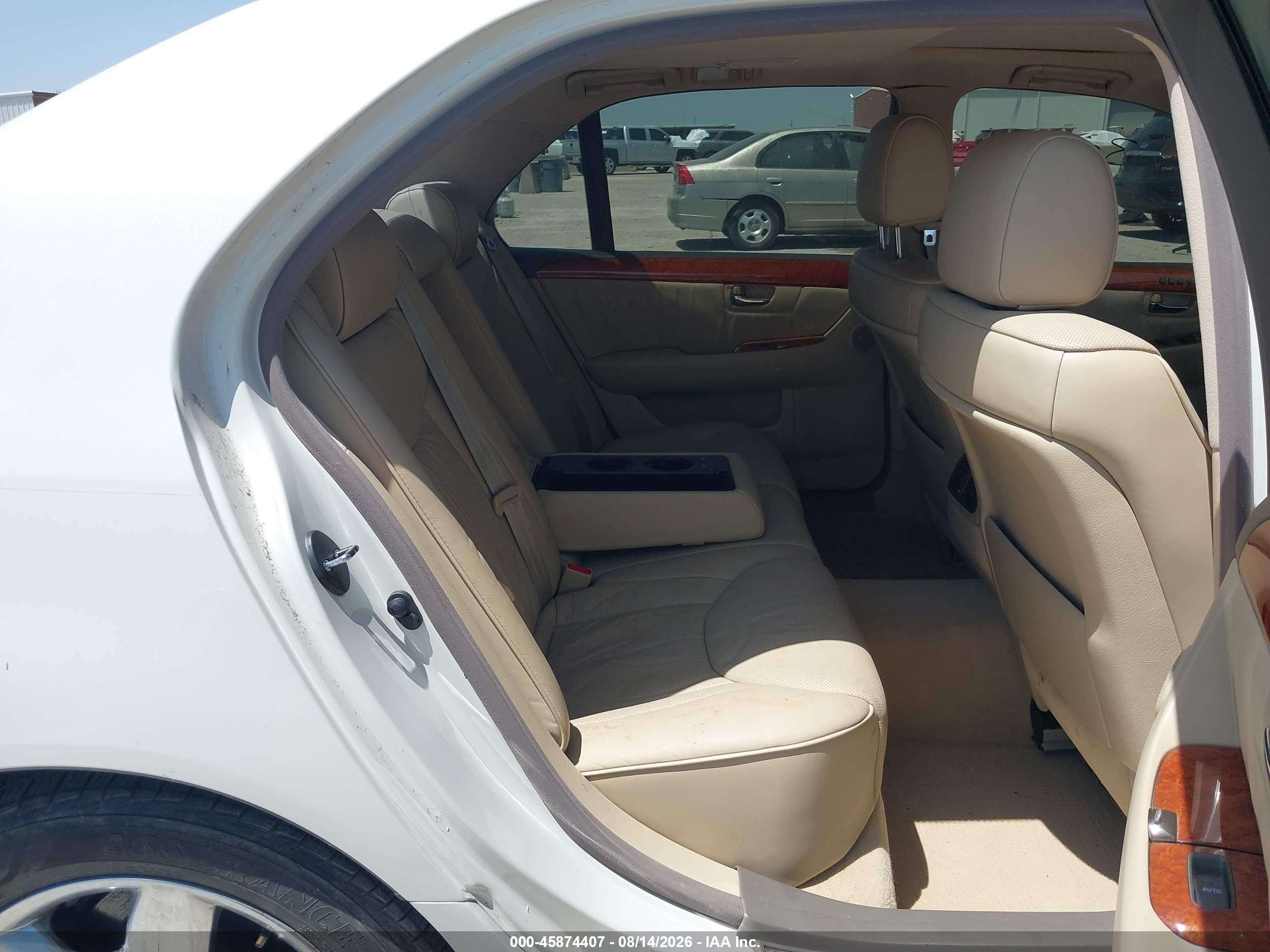 2004 Lexus Ls 430   White vin: JTHBN36F940141872