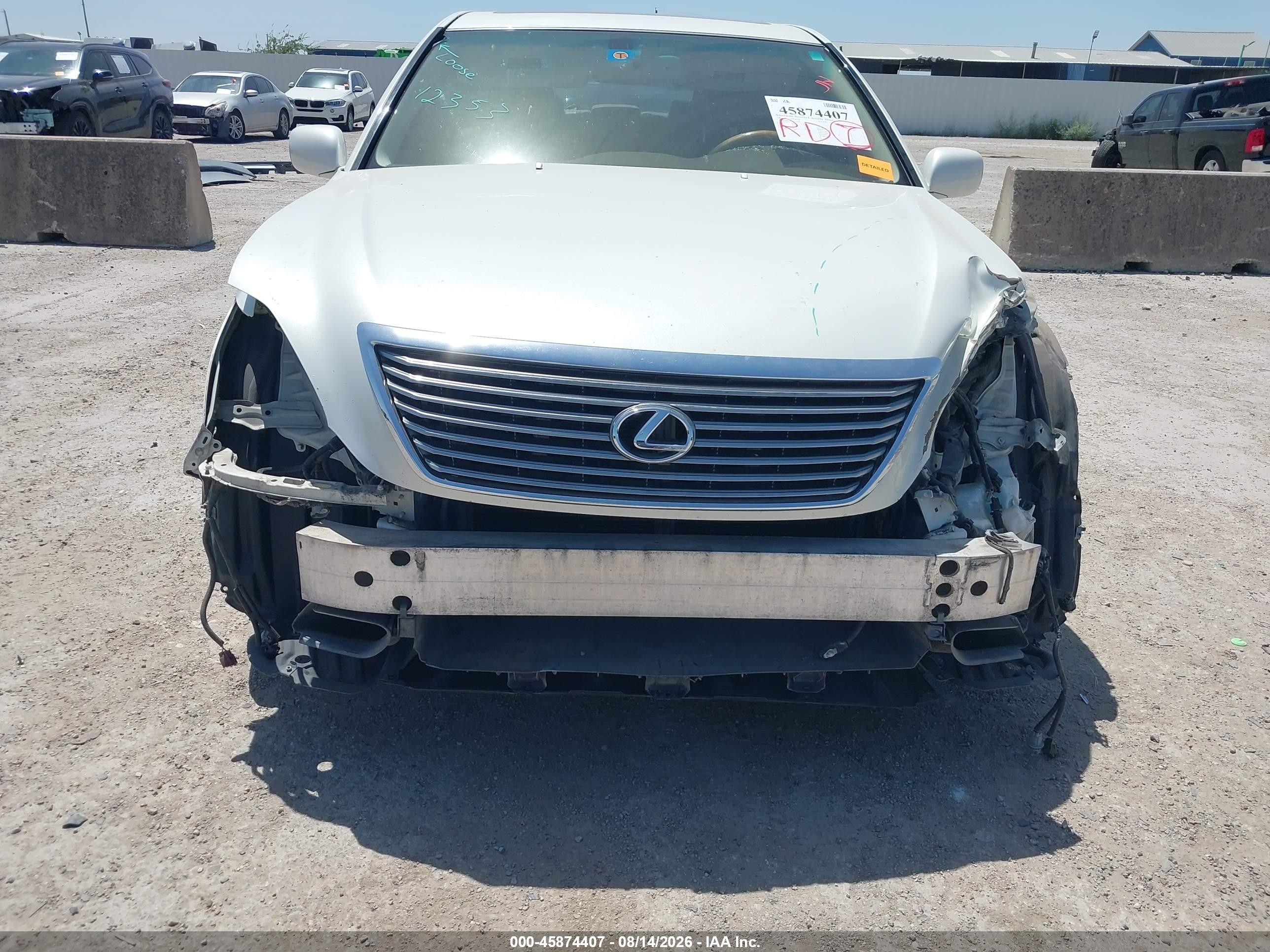 2004 Lexus Ls 430   White vin: JTHBN36F940141872