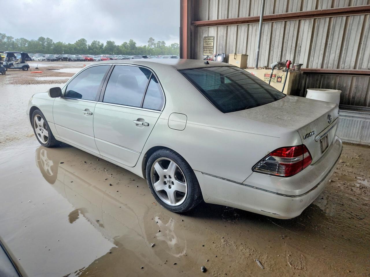 2005 Lexus Ls 430 Белый vin: JTHBN36F955020487