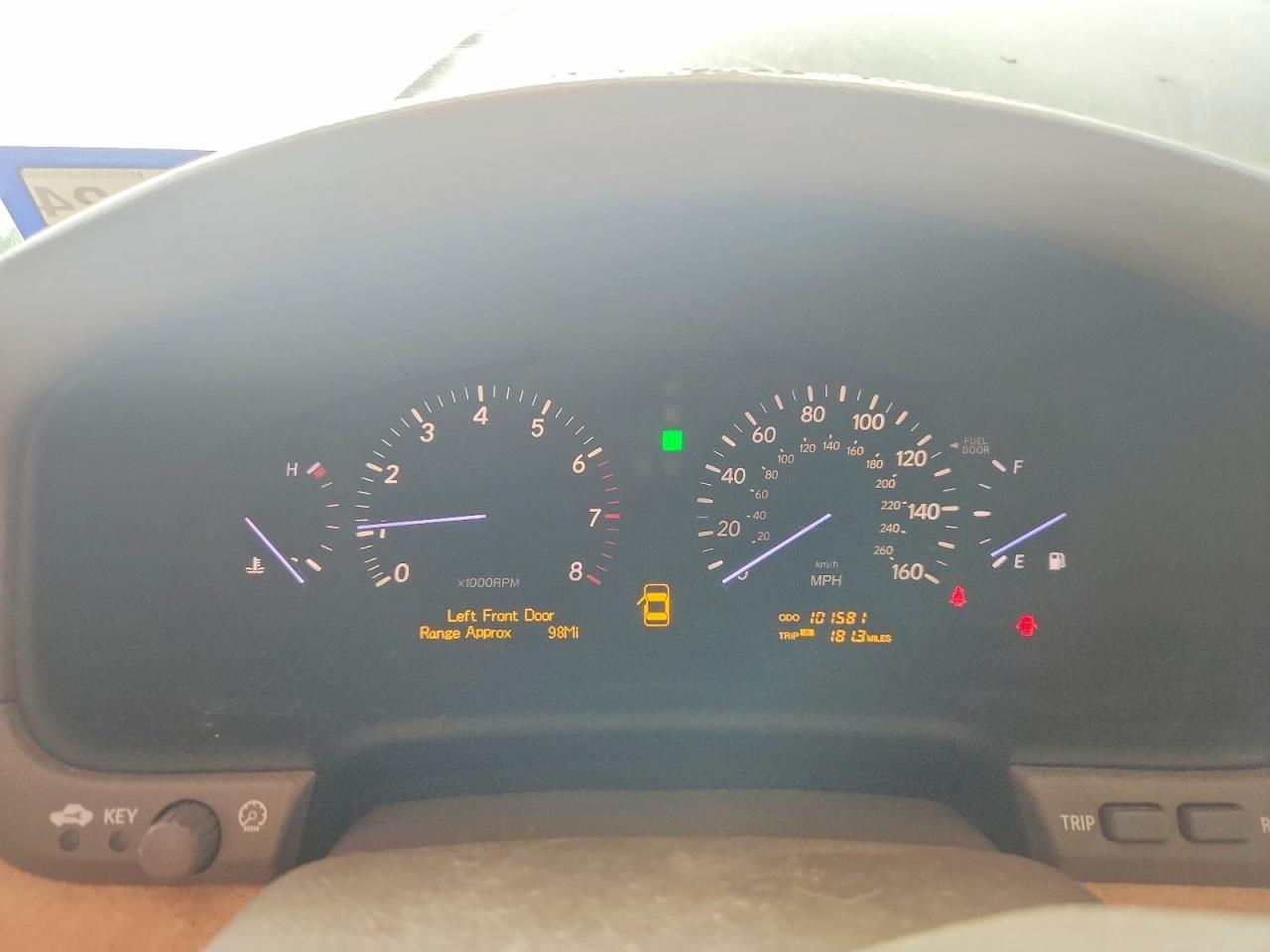 2005 Lexus Ls 430 Белый vin: JTHBN36F955020487