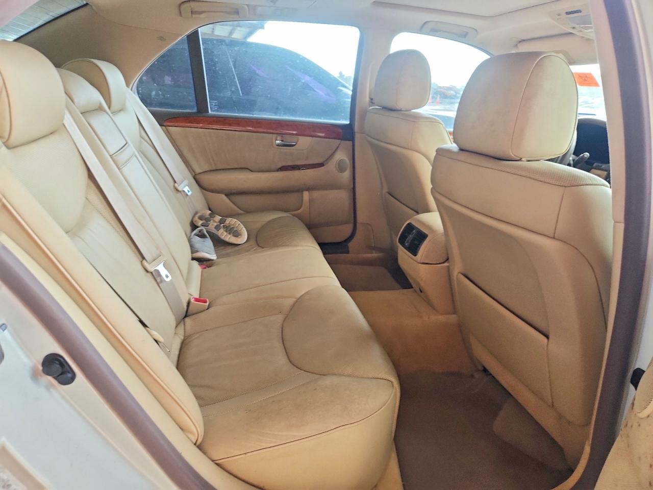 2005 Lexus Ls 430 Белый vin: JTHBN36F955020487