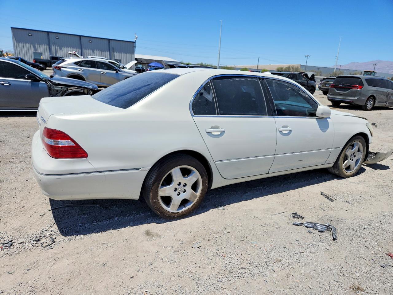 2004 Lexus Ls 430 Белый vin: JTHBN36FX40129486