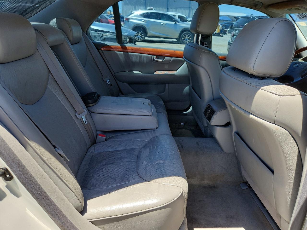 2004 Lexus Ls 430 Белый vin: JTHBN36FX40129486