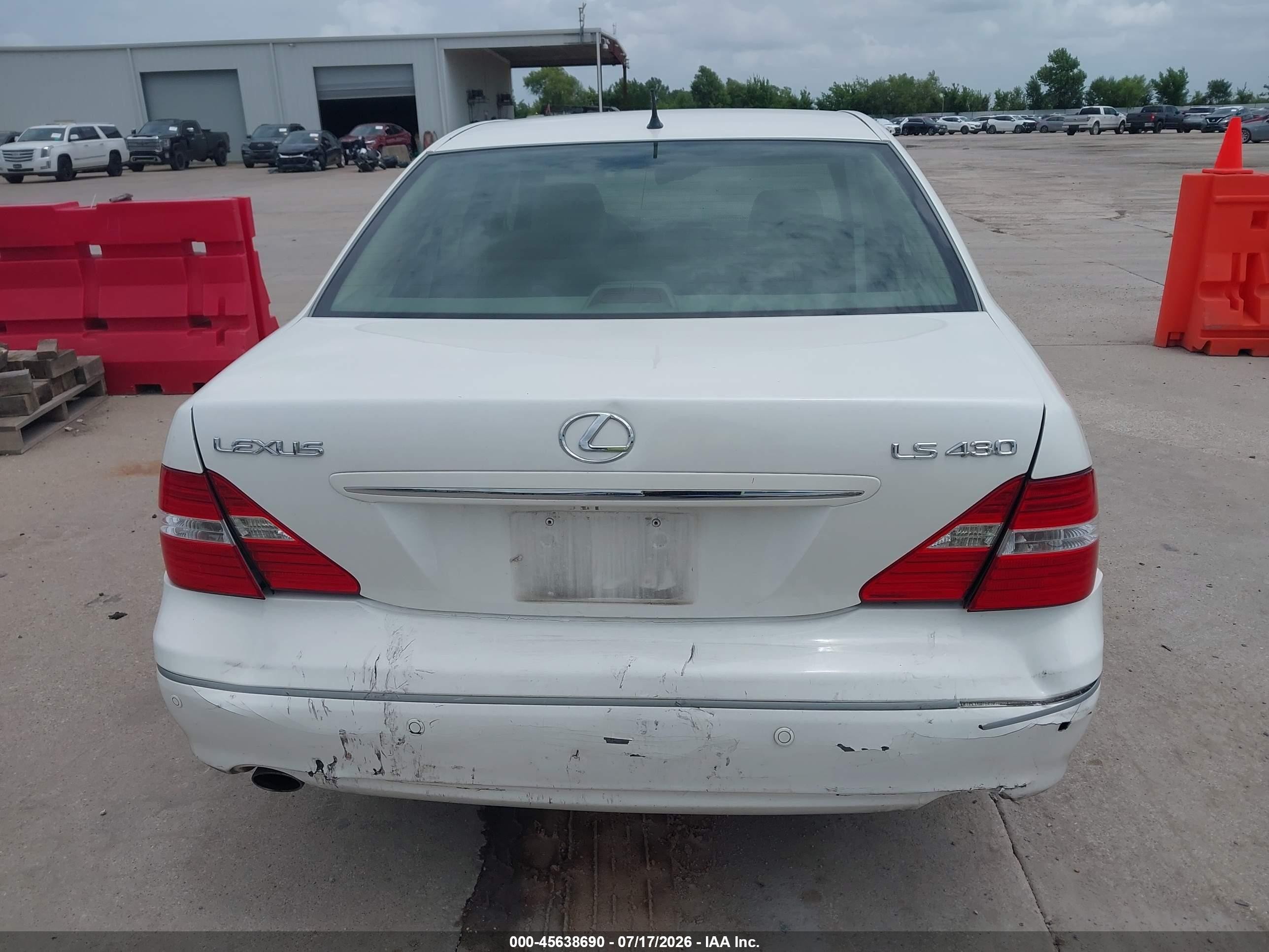 2004 Lexus Ls 430   White vin: JTHBN36FX40163380