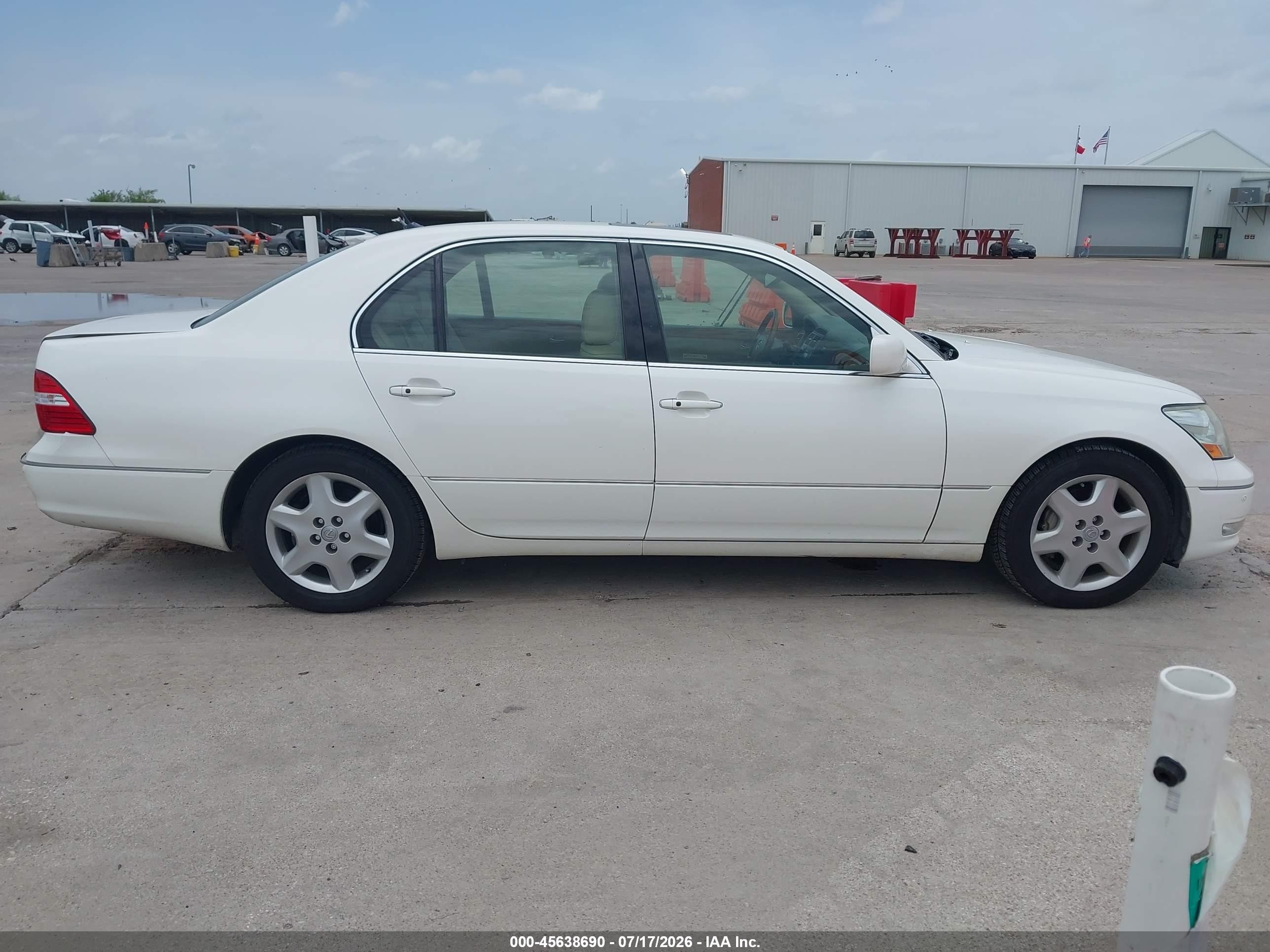 2004 Lexus Ls 430   White vin: JTHBN36FX40163380