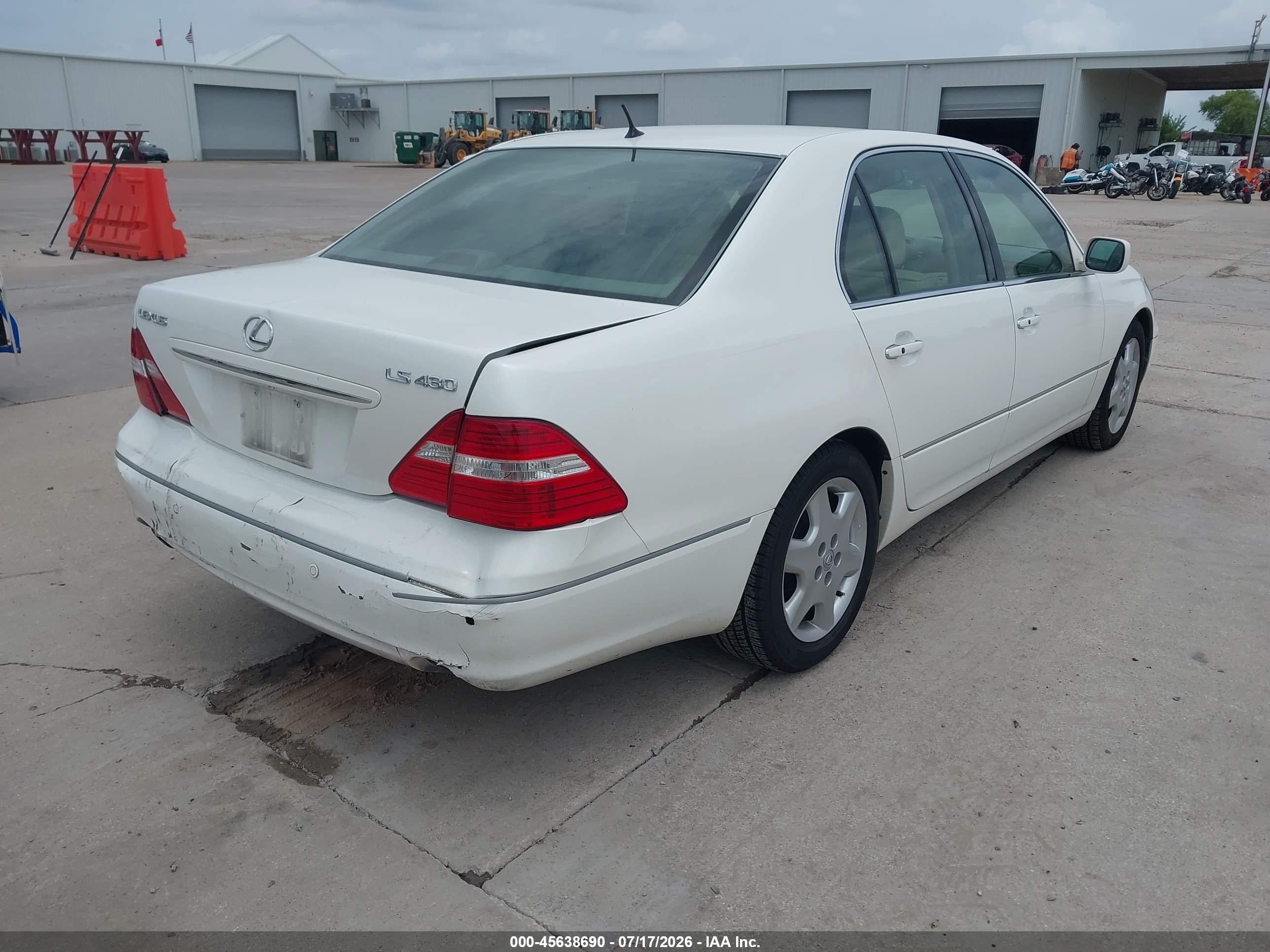 2004 Lexus Ls 430   White vin: JTHBN36FX40163380