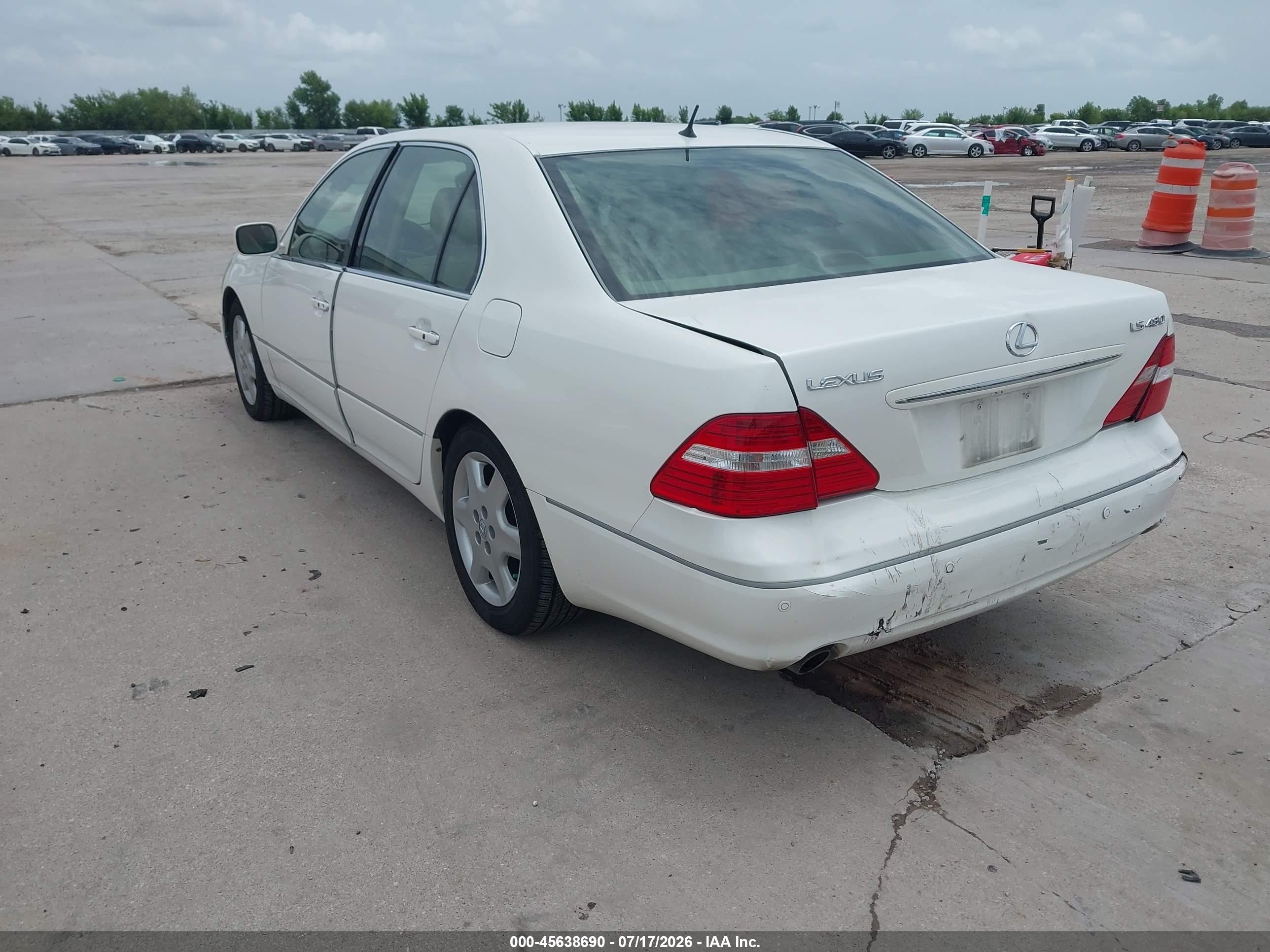 2004 Lexus Ls 430   White vin: JTHBN36FX40163380