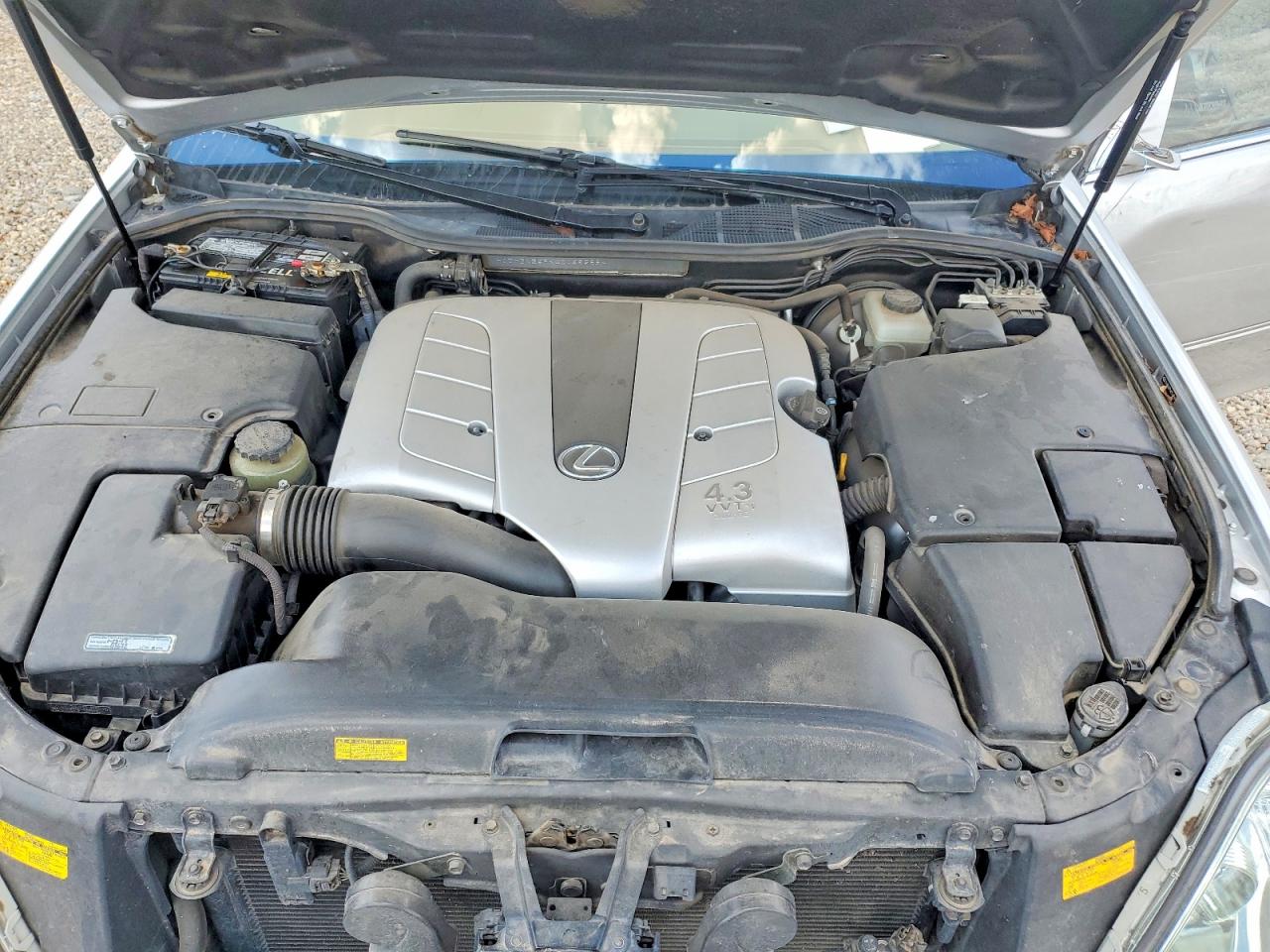 2004 Lexus Ls 430 Silver vin: JTHBN36FX40169289