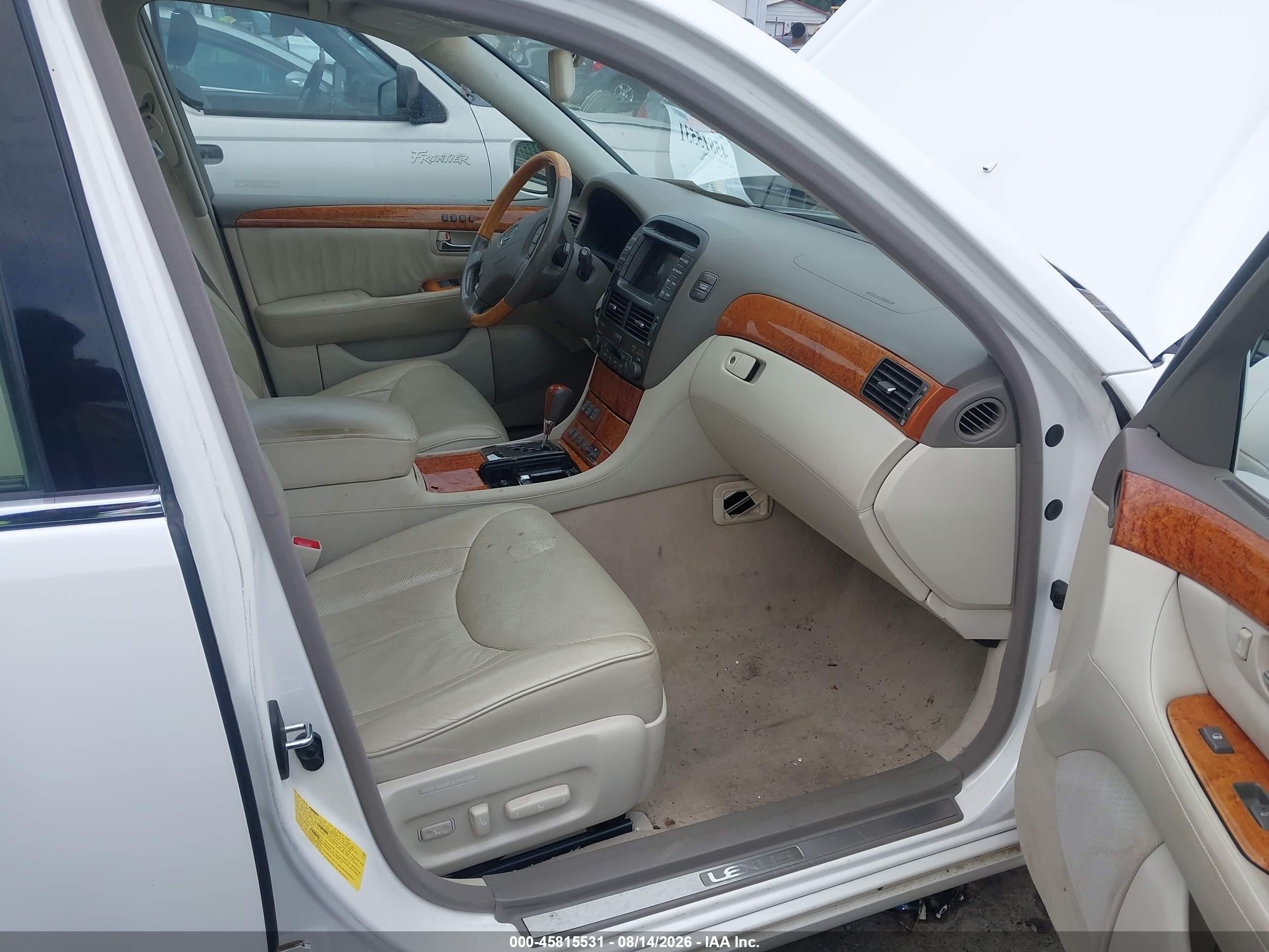 2005 Lexus Ls 430   White vin: JTHBN36FX50177961