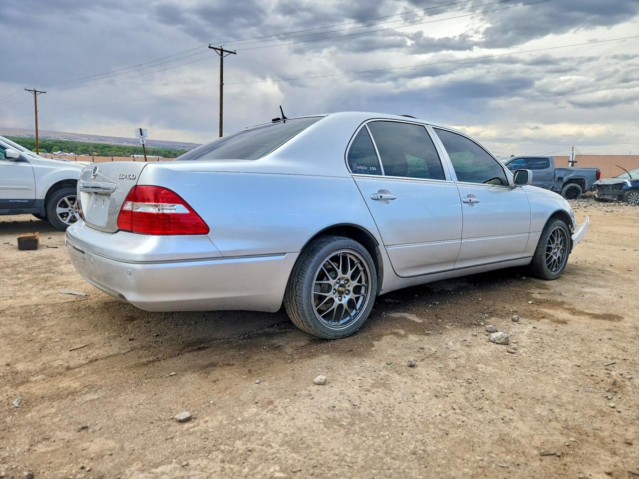 2005 Lexus Ls 430 Silver vin: JTHBN36FX50180195