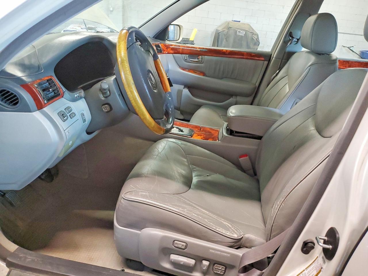 2005 Lexus Ls 430 White vin: JTHBN36FX55021003